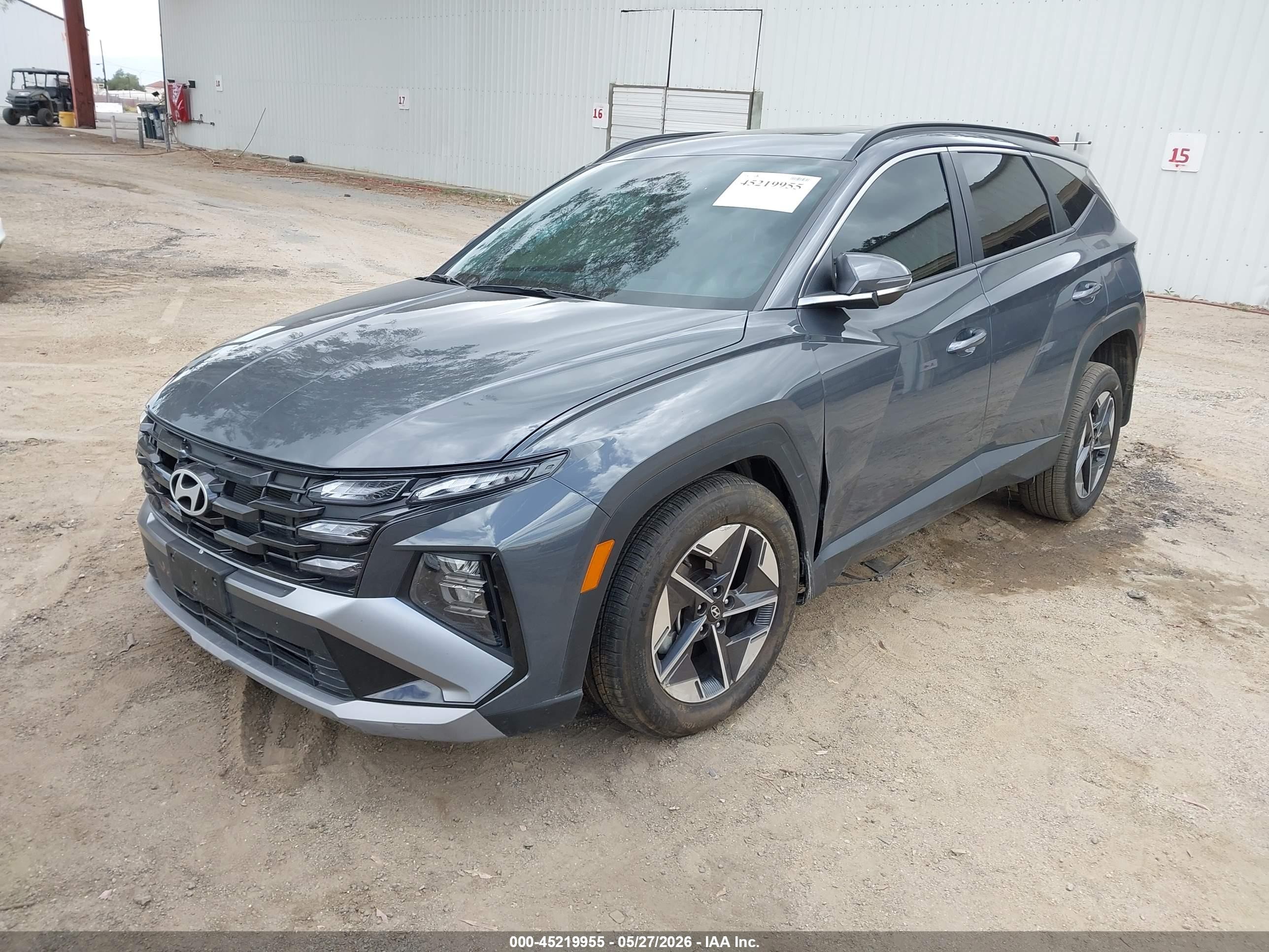 2025 Hyundai Tucson VIN 5NMJC3DE9SH566941 IAAI salvage auction — Transmission Damage, Salvage (California), sold $7,400 on 2026-07-10 (photo 2)