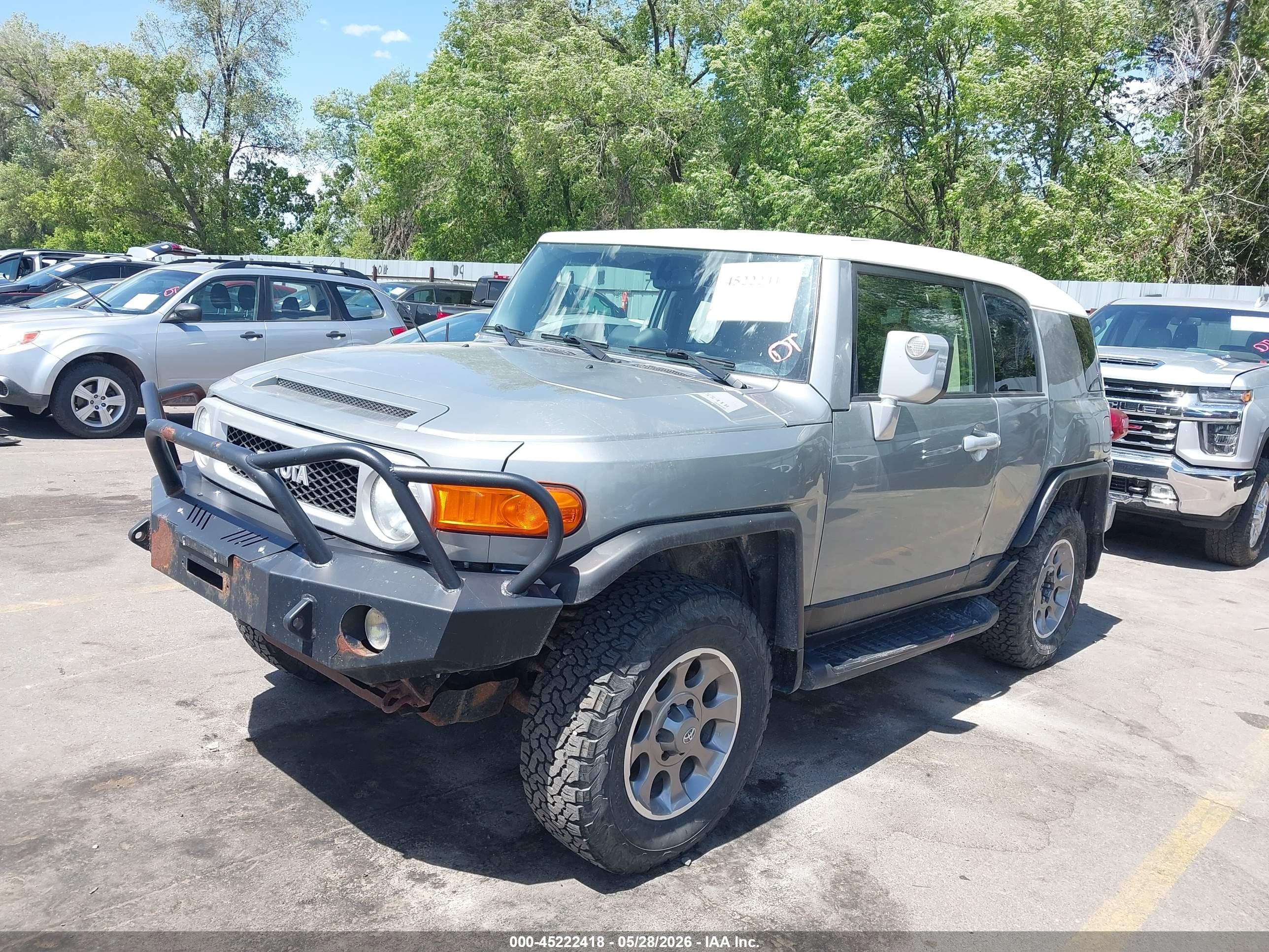 2012 Toyota FJ Cruiser VIN JTEBU4BF1CK138317 IAAI salvage auction — Side, Salvage (Utah), sold $4,500 on 2026-07-09 (photo 2)