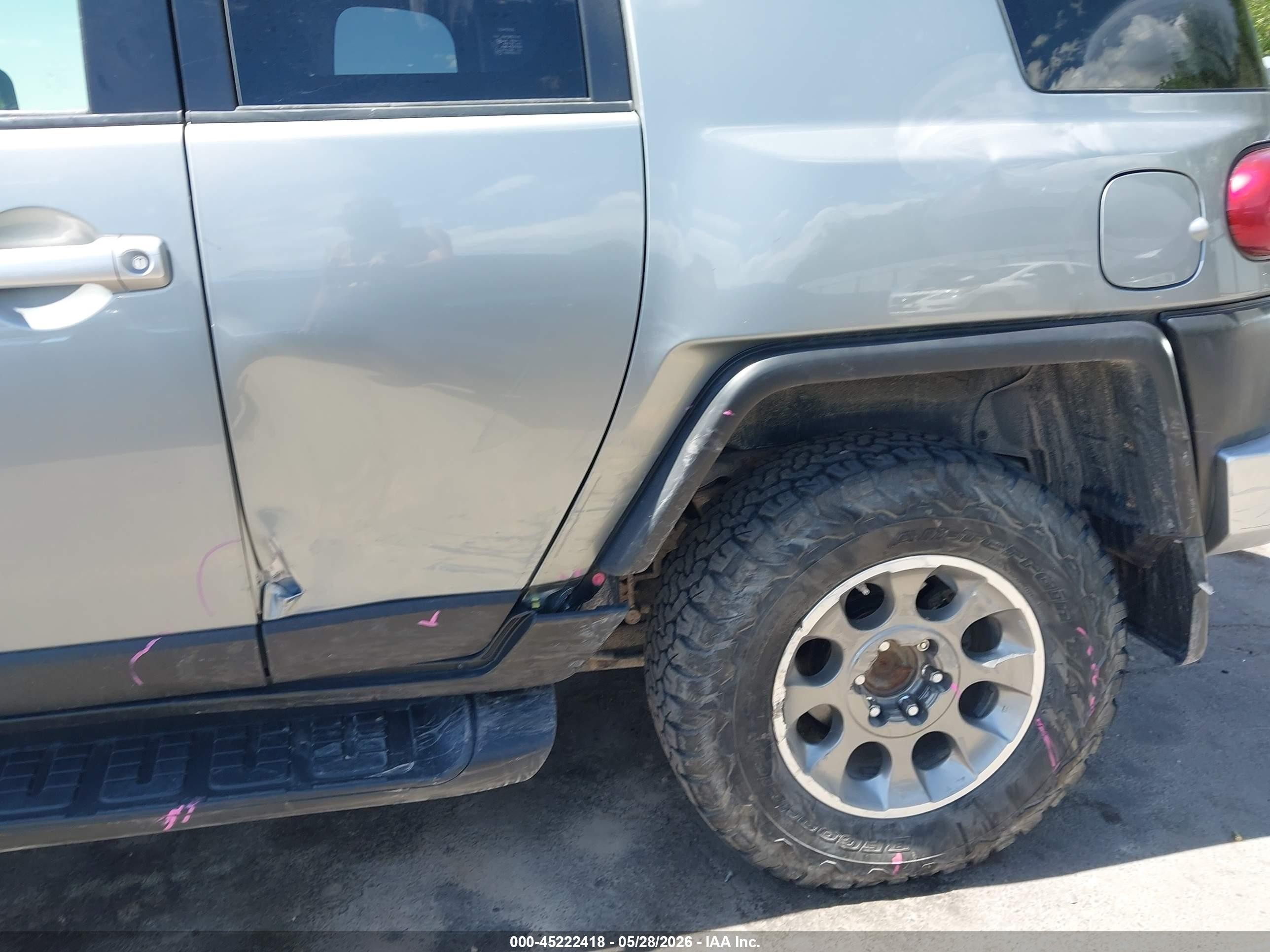 2012 Toyota FJ Cruiser VIN JTEBU4BF1CK138317 IAAI salvage auction — Side, Salvage (Utah), sold $4,500 on 2026-07-09 (photo 6)