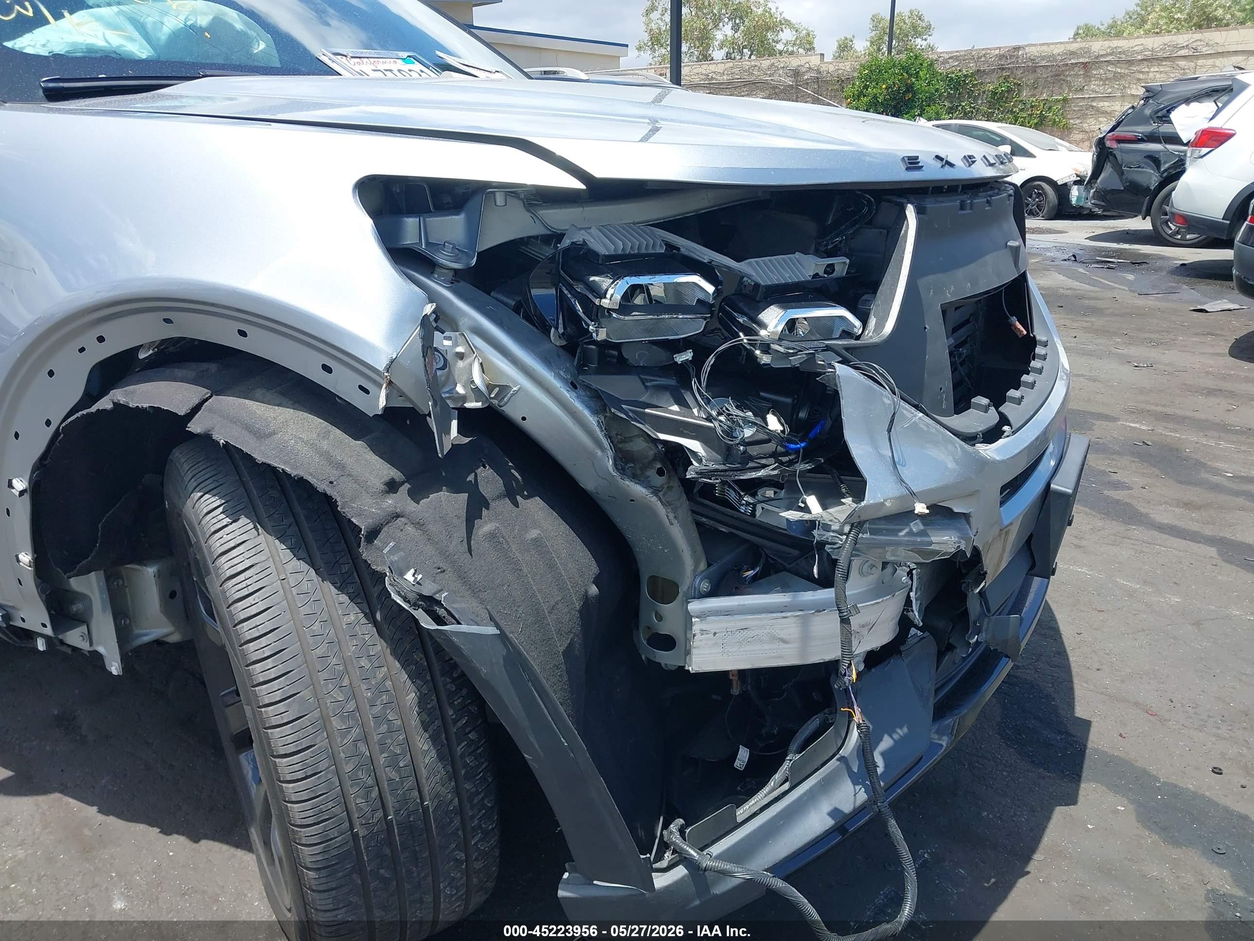 2024 Ford Explorer VIN 1FM5K8GC1RGA53790 IAAI salvage auction — Unknown, Salvage Certificate (California), sold $12,550 on 2026-07-10 (photo 6)