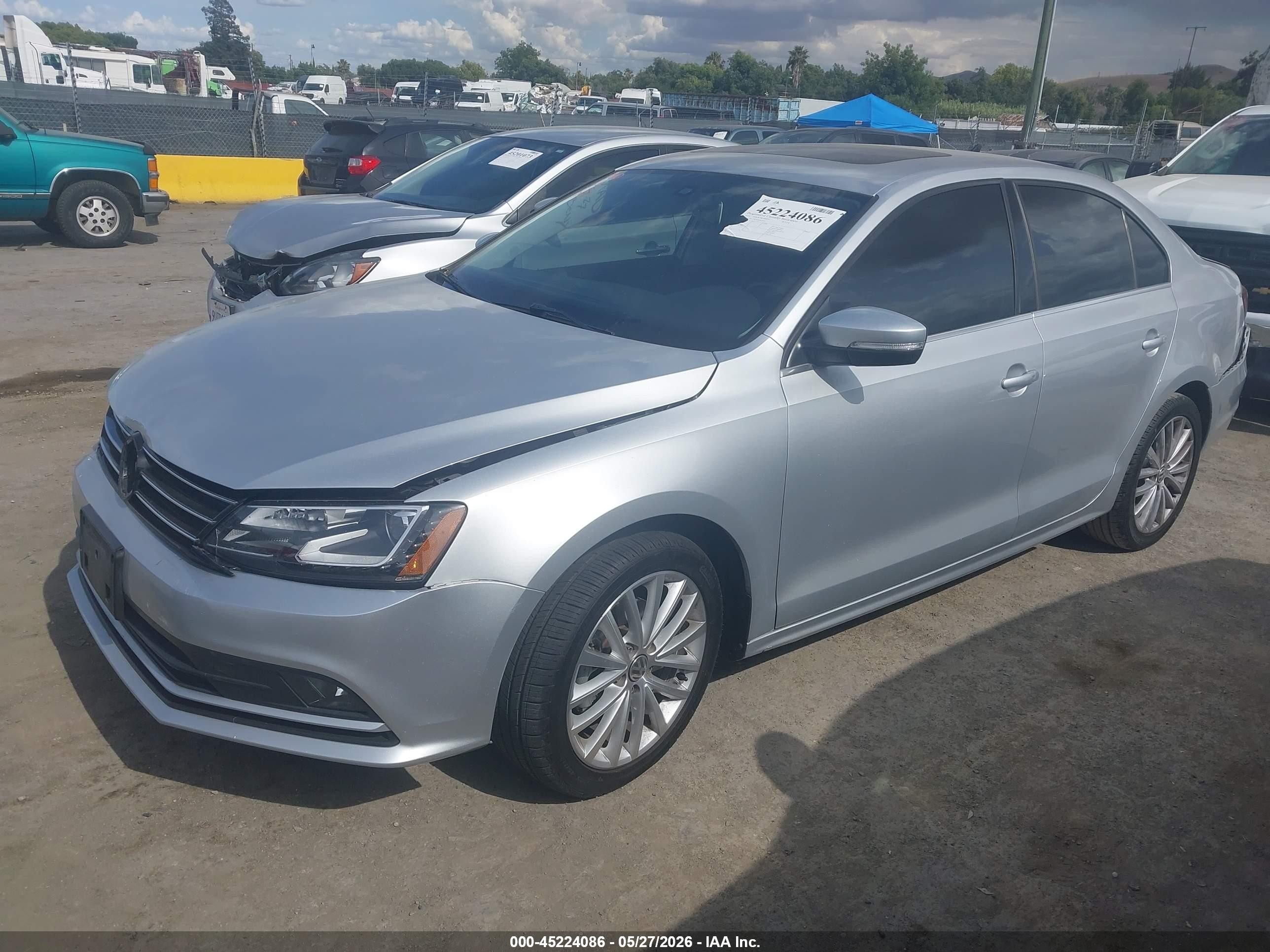 2016 Volkswagen Jetta VIN 3VWL17AJ1GM367195 IAAI salvage auction — Front & Rear, Salvage (California), sold $1,500 on 2026-07-09 (photo 2)