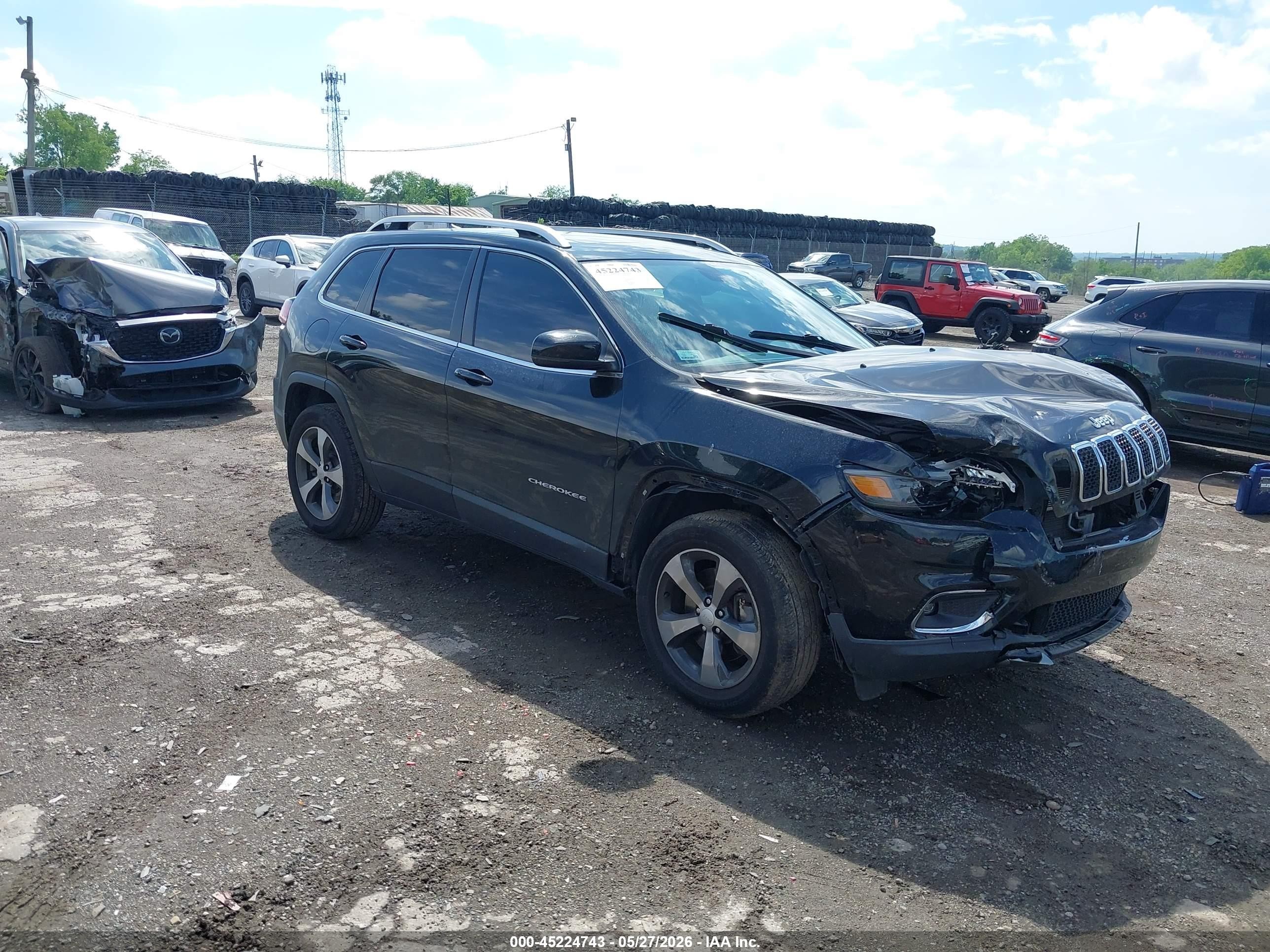 2020 Jeep Cherokee VIN 1C4PJMDNXLD627536 — IAAI salvage auction photo
