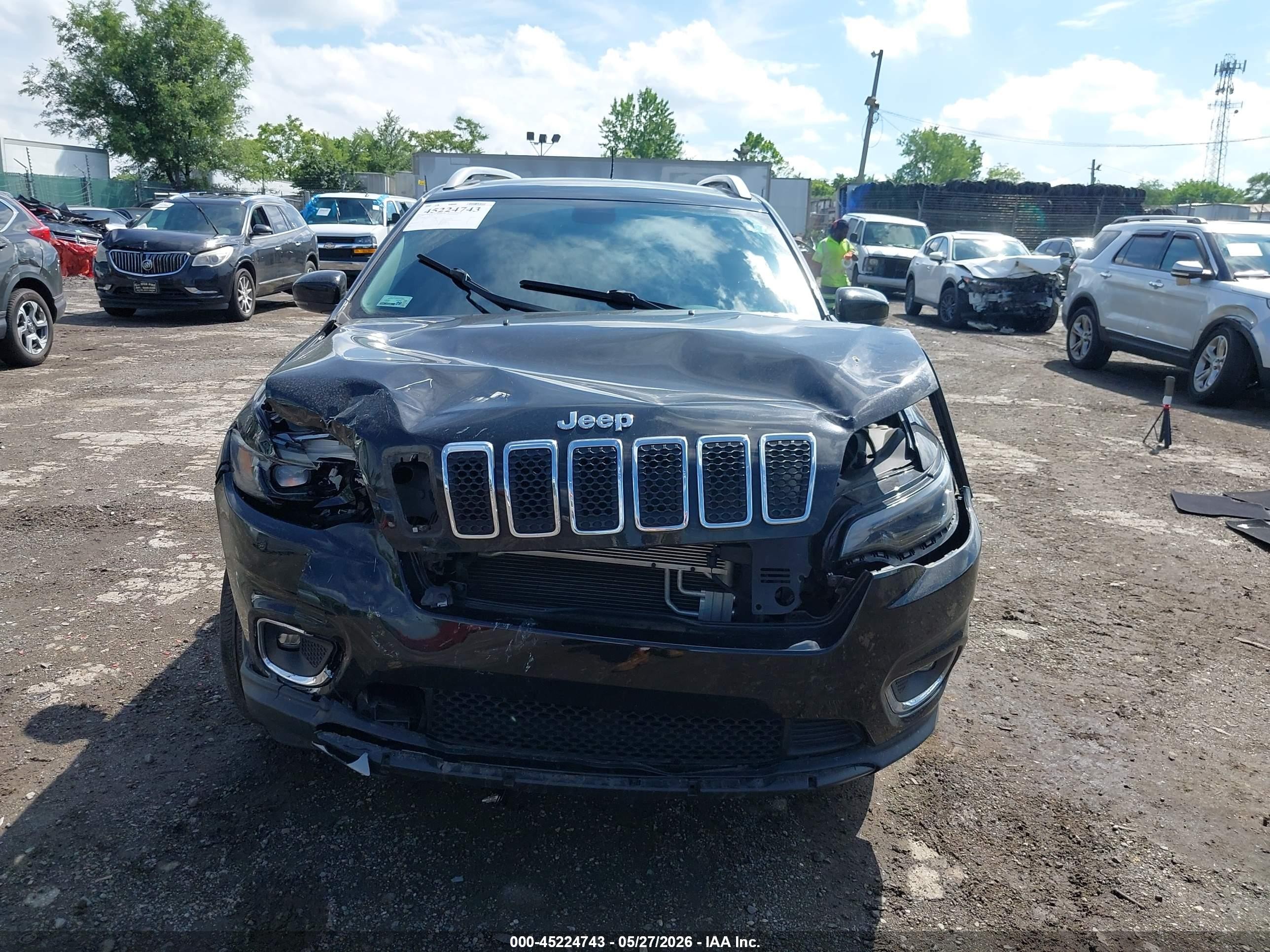 2020 Jeep Cherokee VIN 1C4PJMDNXLD627536 IAAI salvage auction — Front End, Salvage (Pennsylvania), sold $3,200 on 2026-07-07 (photo 6)