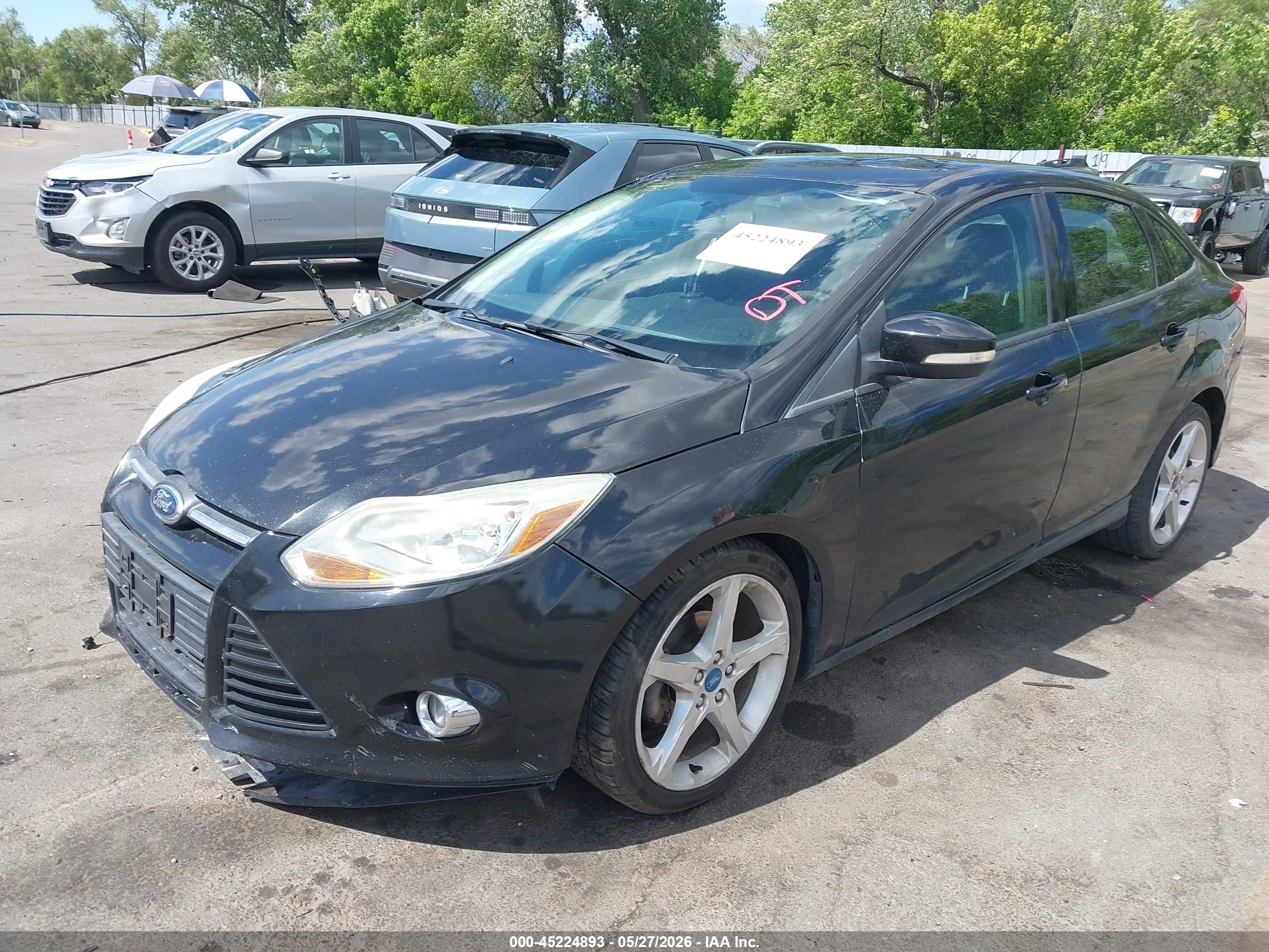 2013 Ford Focus VIN 1FADP3F23DL195058 IAAI salvage auction — Side, Salvage (Utah), sold $375 on 2026-07-09 (photo 2)