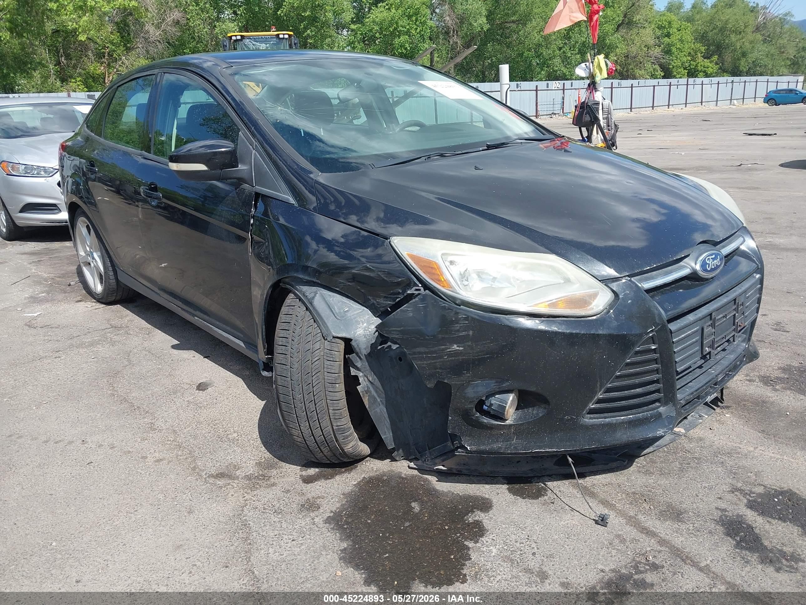 2013 Ford Focus VIN 1FADP3F23DL195058 IAAI salvage auction — Side, Salvage (Utah), sold $375 on 2026-07-09 (photo 6)