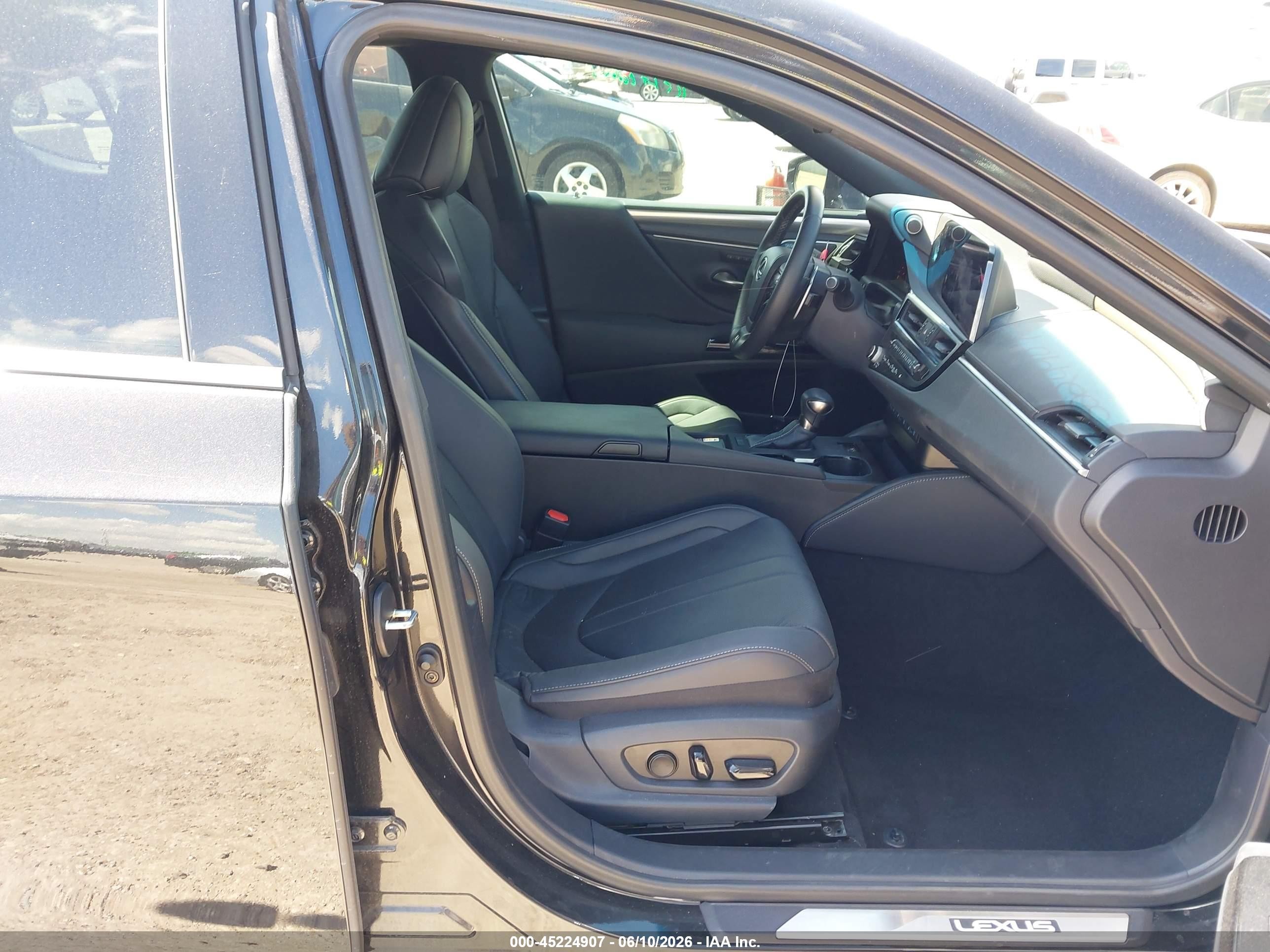 2024 Lexus ES VIN 58AJZ1B19RU165089 IAAI salvage auction — Front End, Original (Texas), sold $20,500 on 2026-08-12 (photo 5)