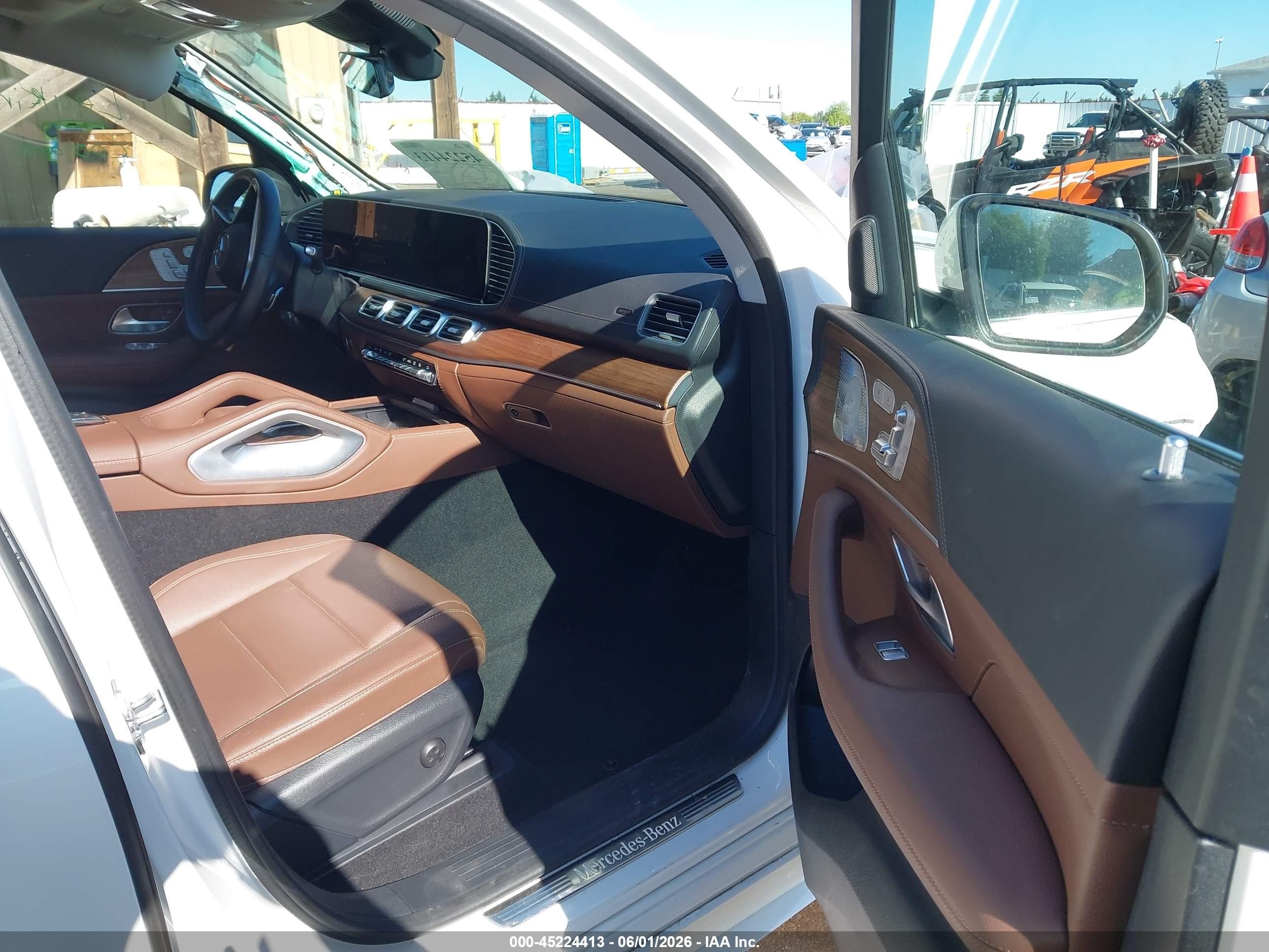 2024 Mercedes-benz VIN 4JGFB4GB8RB081720 IAAI salvage auction — Front End, Salvage (Oregon), sold $21,350 on 2026-08-17 (photo 5)