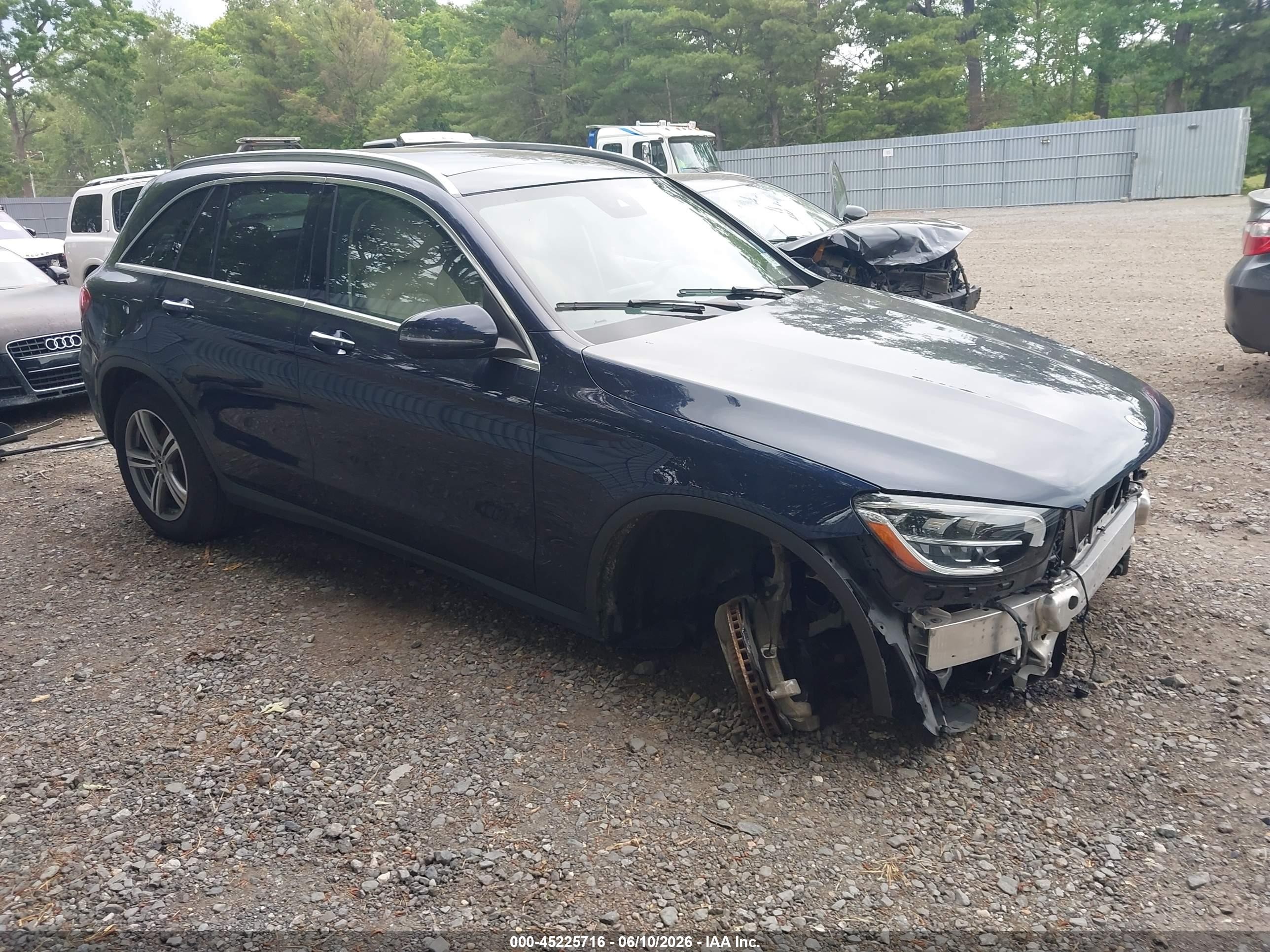 2022 Mercedes-Benz GLC-Class VIN W1N0G8EB2NG034209 — IAAI salvage auction photo