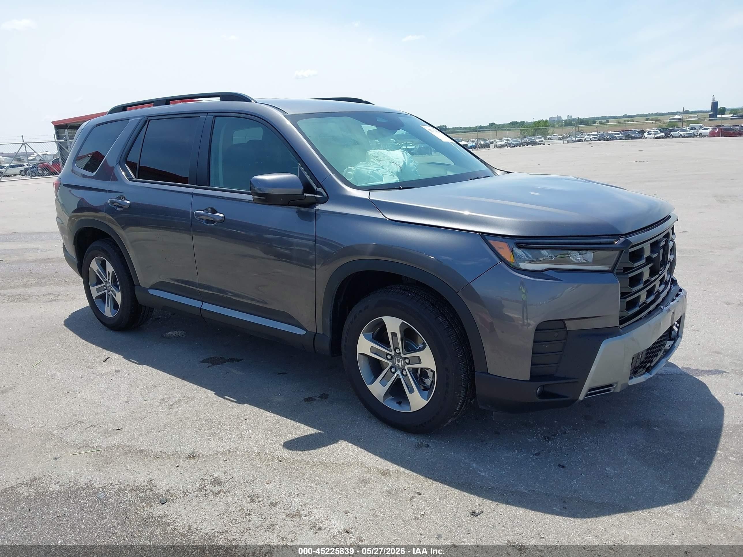 2026 Honda Pilot VIN 5FNYG1H43TB028893 — IAAI salvage auction photo