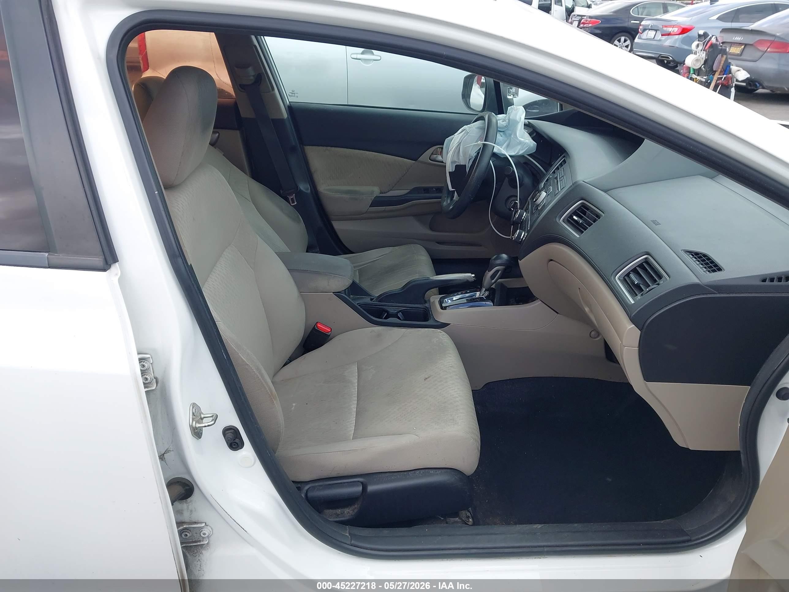 2014 Honda Civic VIN 19XFB2F58EE269025 IAAI salvage auction — Normal Wear, Salvage (California), sold $1,300 on 2026-07-09 (photo 5)