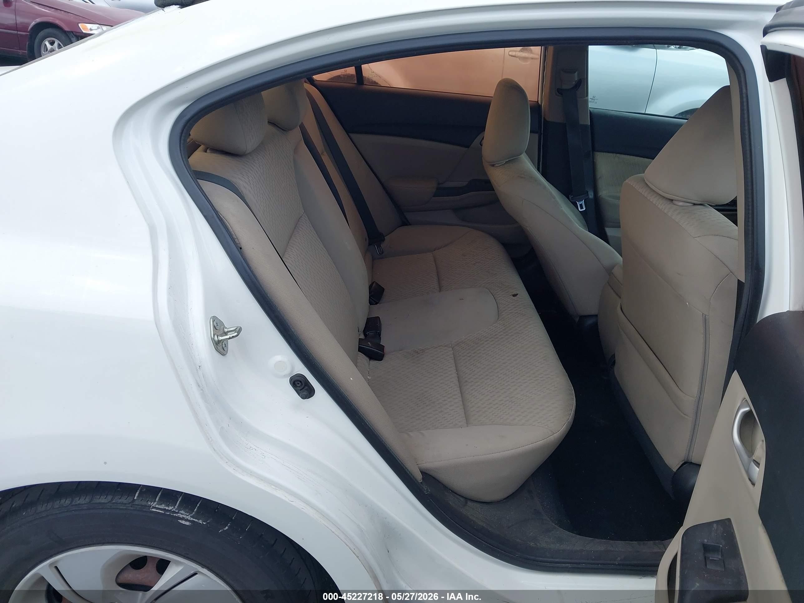 2014 Honda Civic VIN 19XFB2F58EE269025 IAAI salvage auction — Normal Wear, Salvage (California), sold $1,300 on 2026-07-09 (photo 8)
