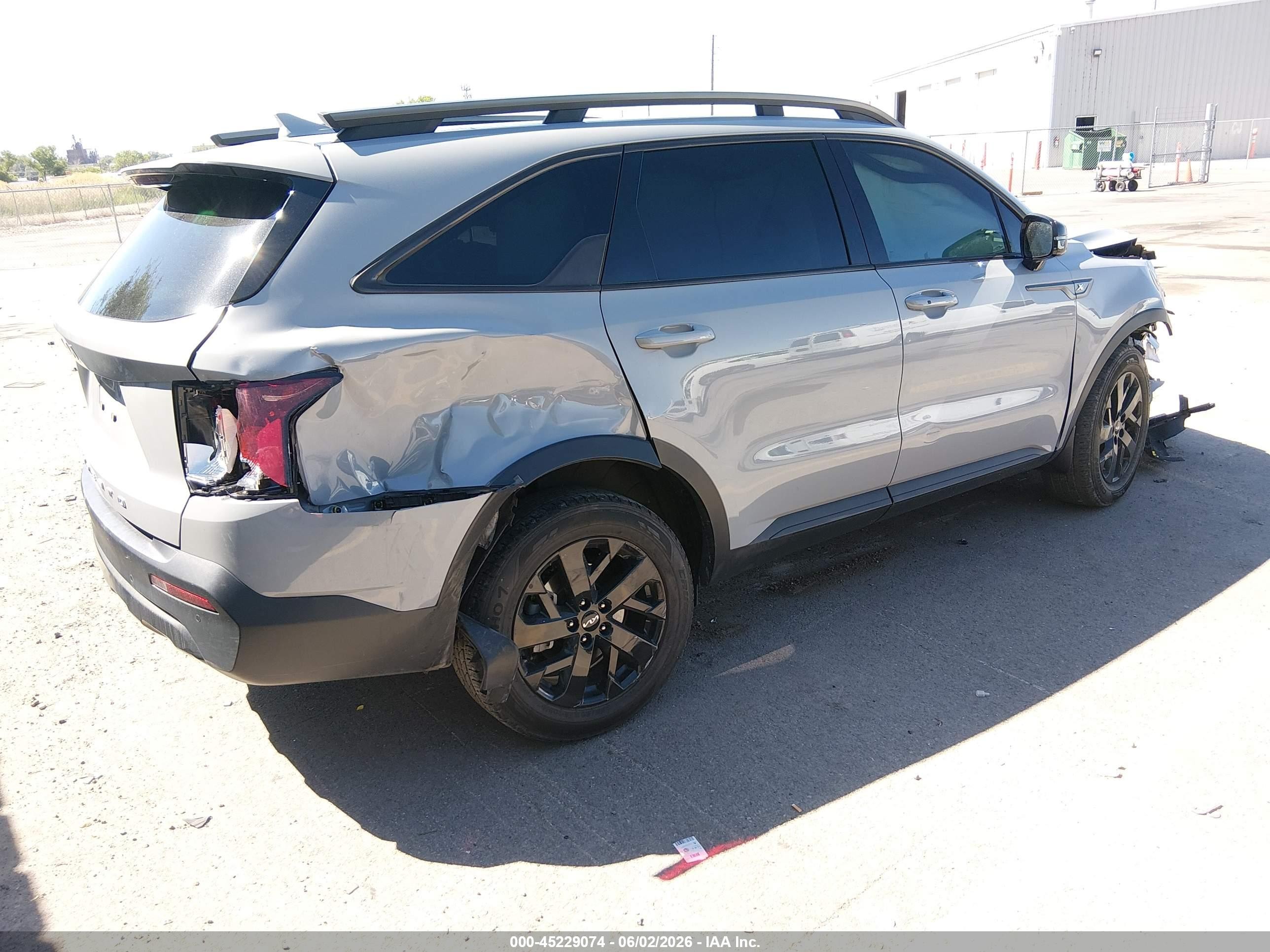 2022 Kia Sorento VIN 5XYRLDLC1NG158330 IAAI salvage auction — Front End, Salvage (Utah), sold $5,600 on 2026-07-09 (photo 4)