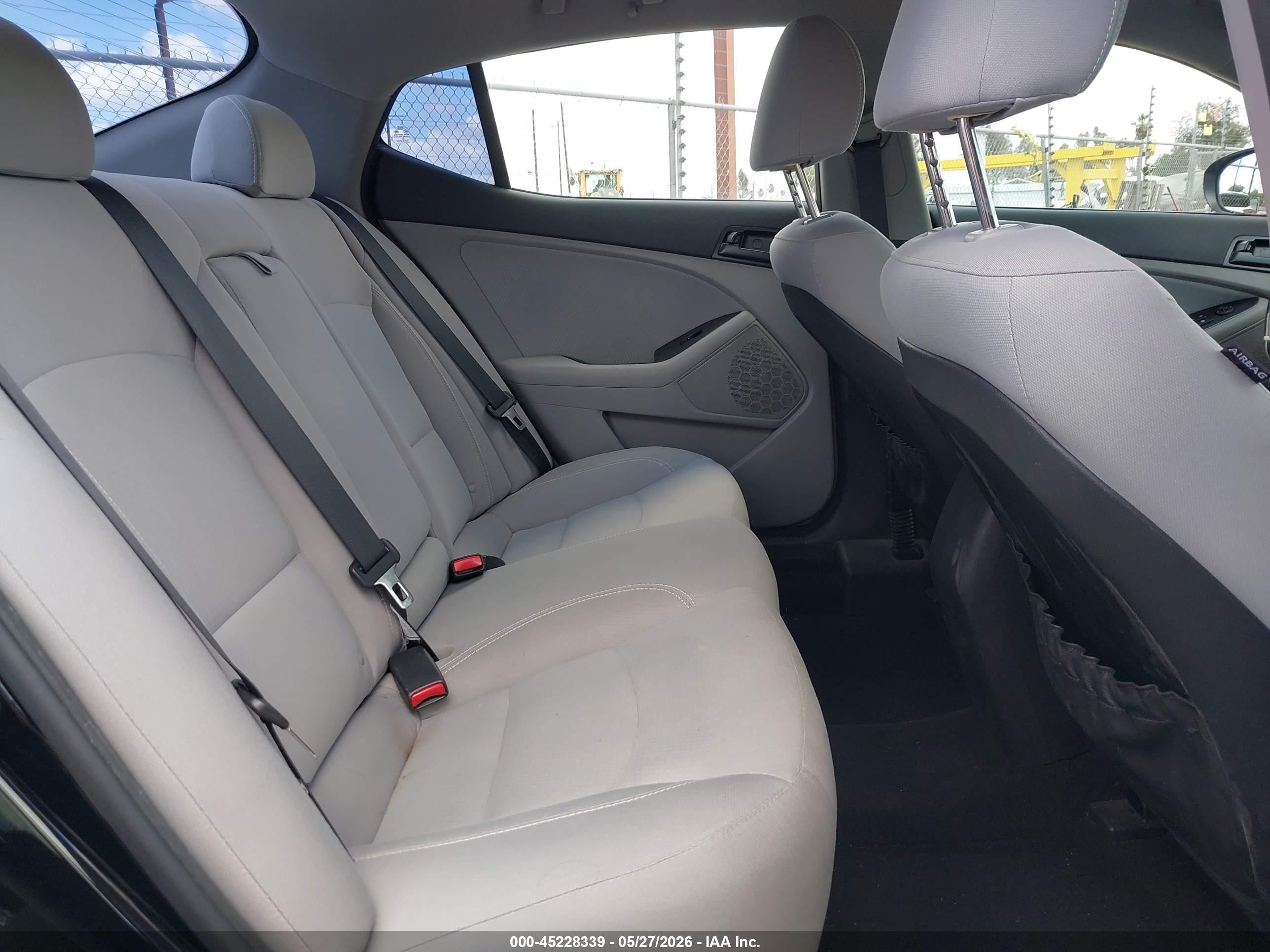 2013 Kia Optima VIN 5XXGM4A77DG191345 IAAI salvage auction — Unknown, Salvage (California), sold $1,300 on 2026-09-18 (photo 8)