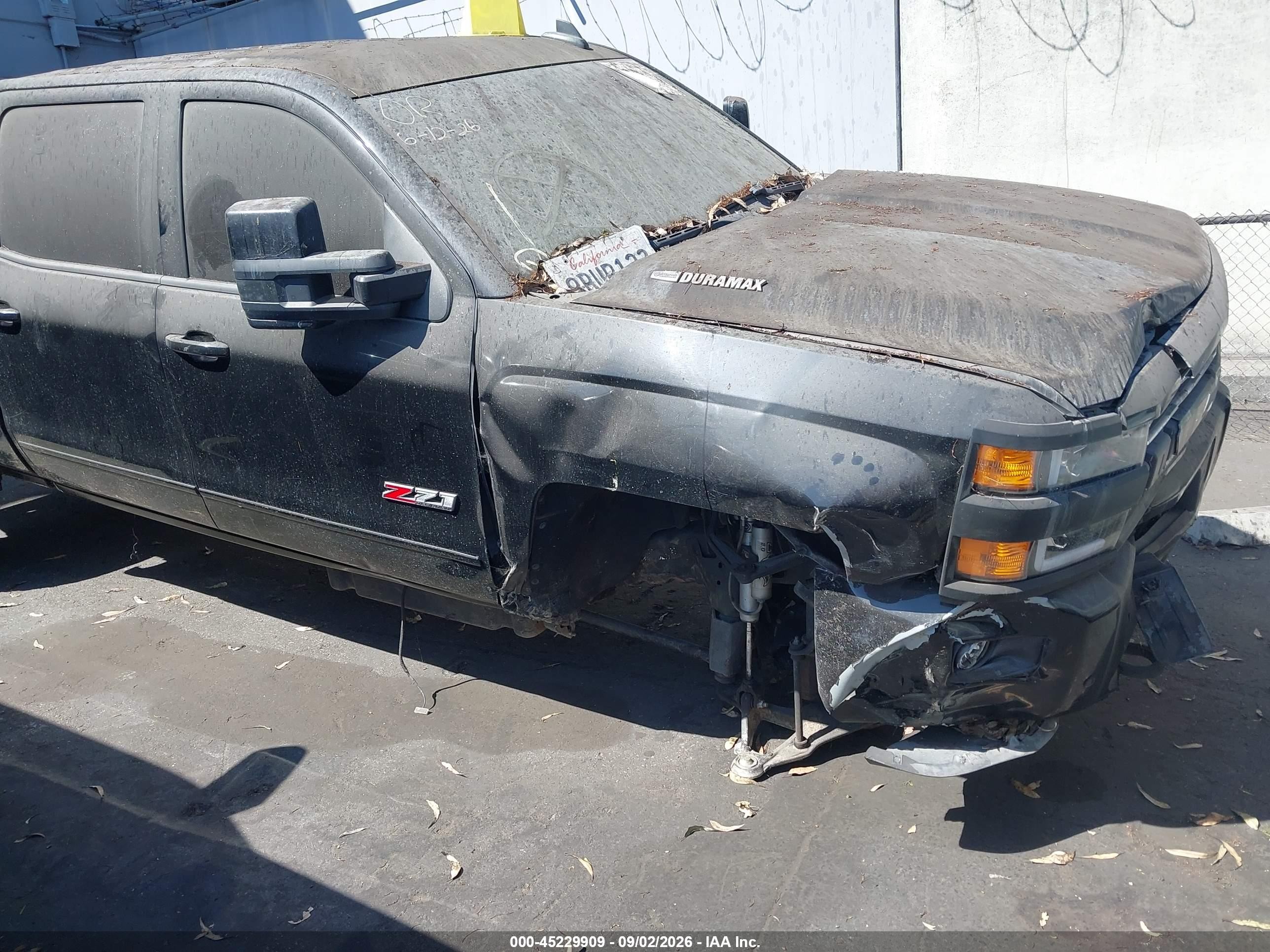 2016 Chevrolet Silverado 2500 VIN 1GC1KWE86GF235963 — IAAI salvage auction photo