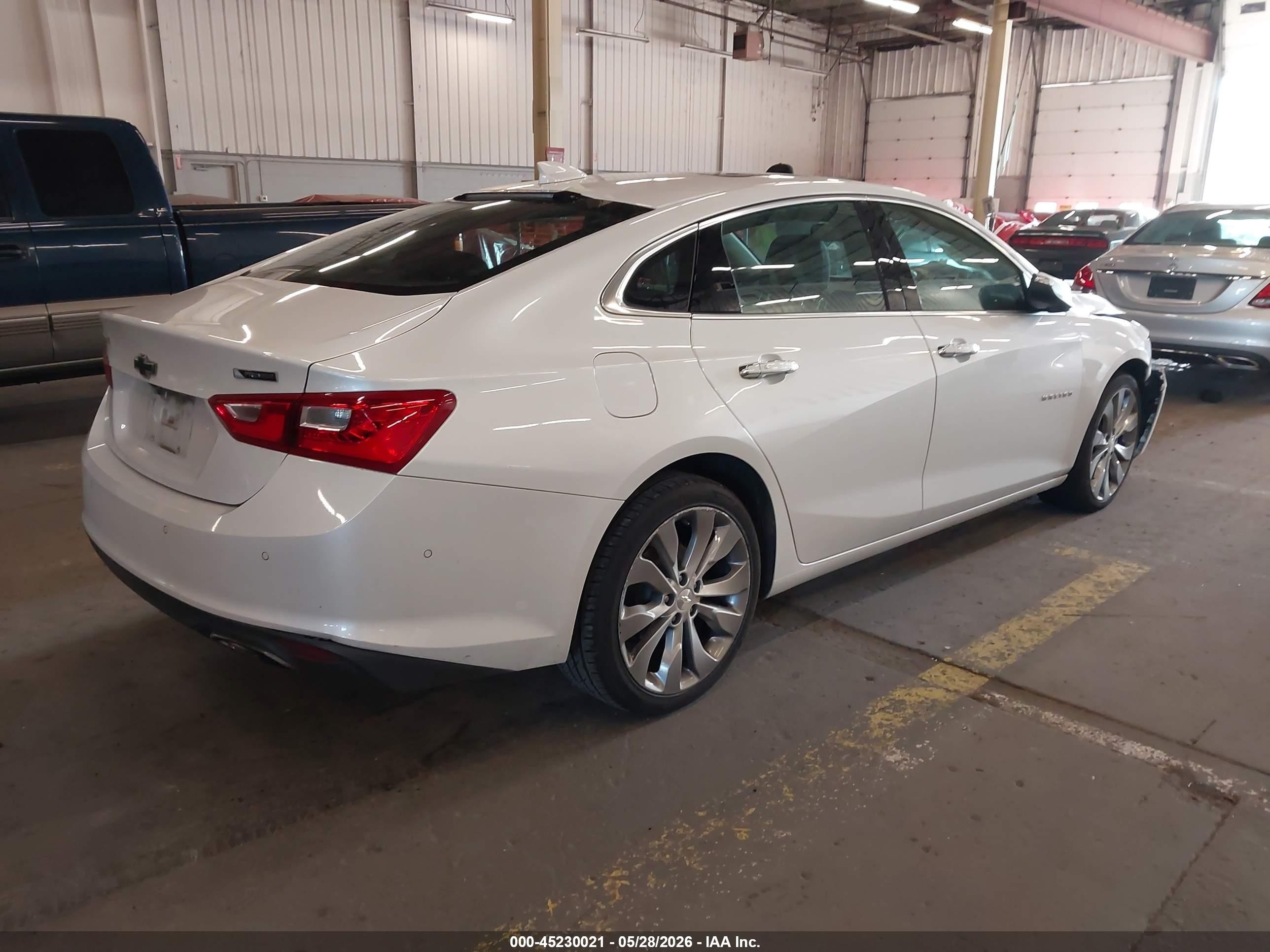2017 Chevrolet Malibu VIN 1G1ZH5SX6HF223376 IAAI salvage auction — Front End, Salvage (Oregon), sold $875 on 2026-07-09 (photo 4)