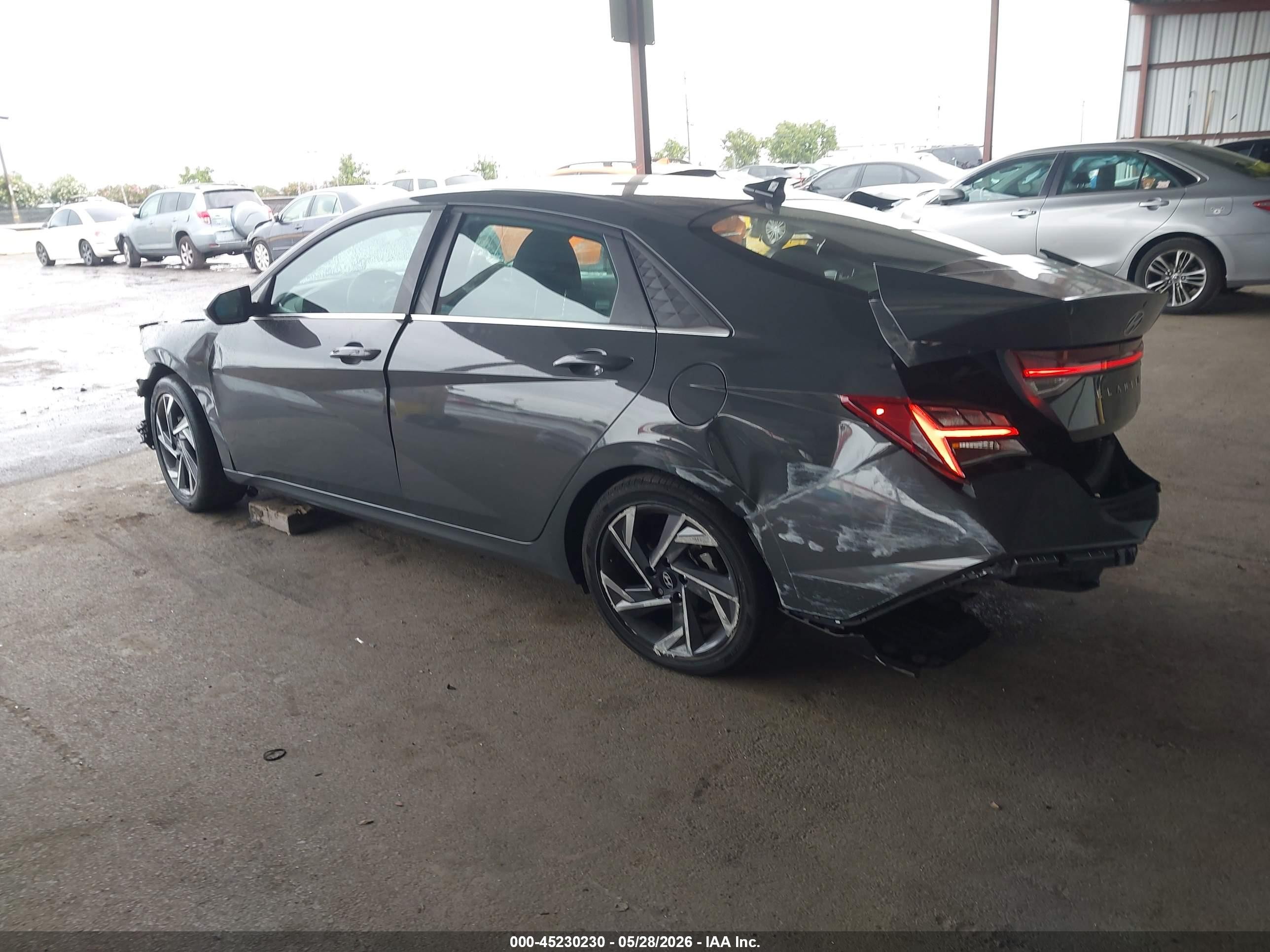 2025 Hyundai Elantra VIN KMHLS4DG8SU907494 IAAI salvage auction — Front & Rear, Salvage (California), sold $1,950 on 2026-07-09 (photo 3)