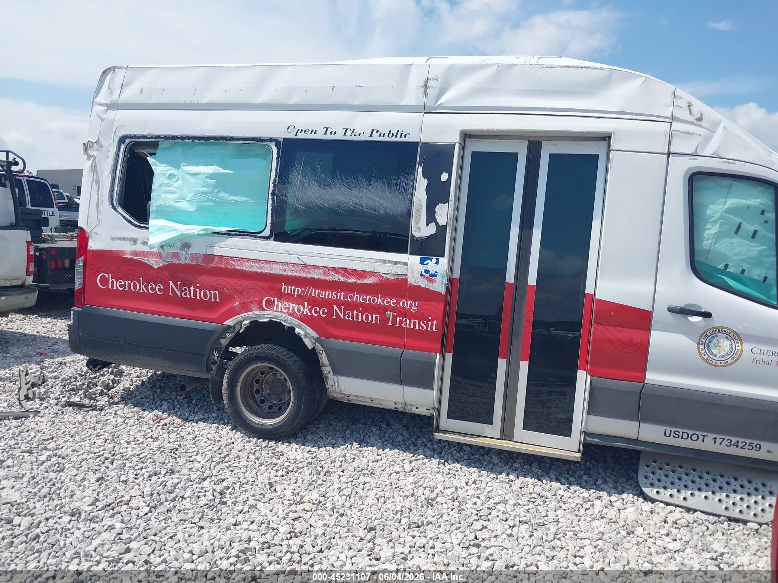 2024 Ford Transit VIN 1FDVU4X80RKB48420 IAAI salvage auction — Rollover, Salvage (Oklahoma), sold $3,850 on 2026-09-24 (photo 6)