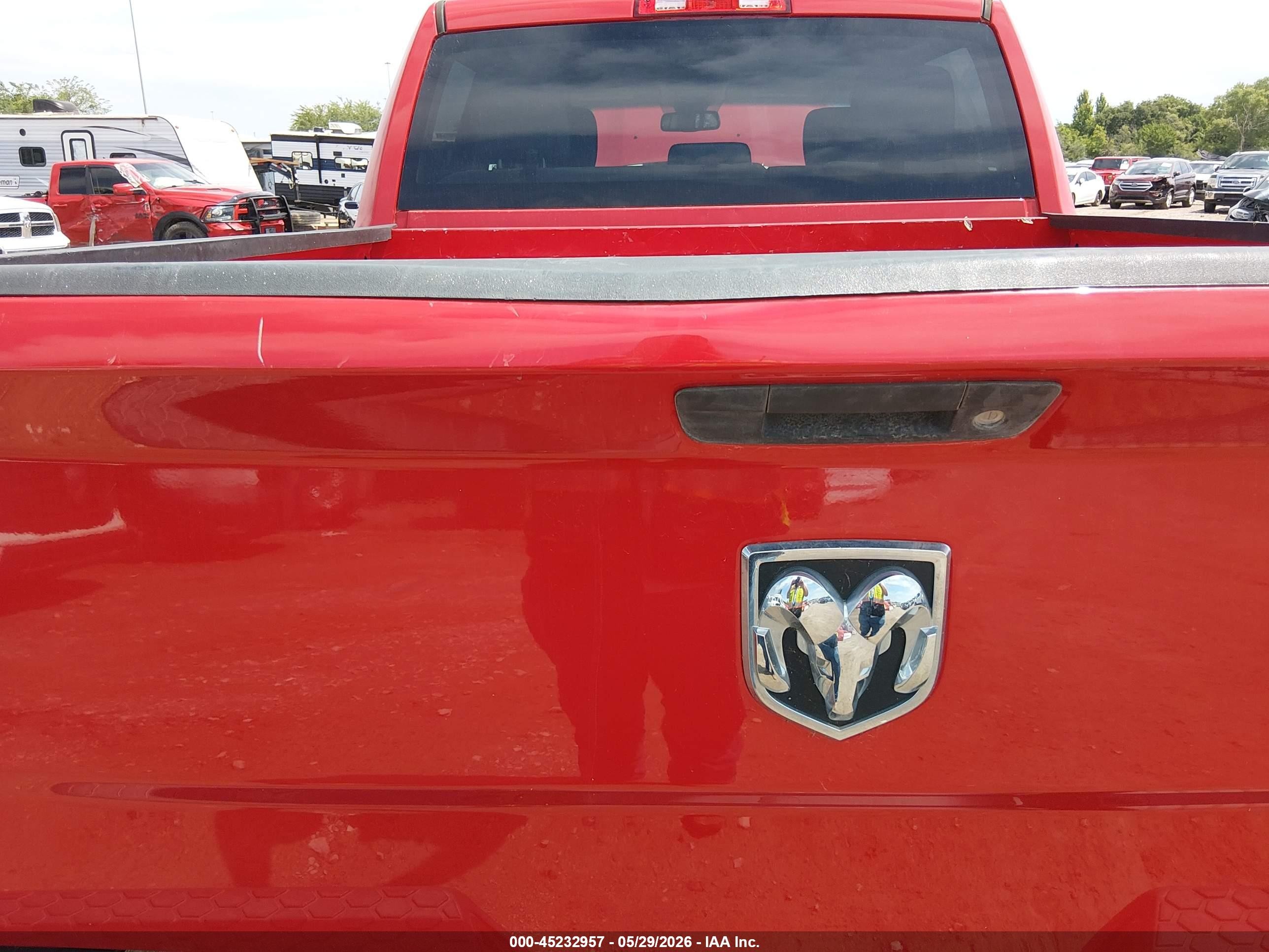 2016 Ram 1500 VIN 1C6RR7KG5GS362525 IAAI salvage auction — Rear End, SF97 (Oklahoma), sold $16,300 on 2026-07-09 (photo 6)