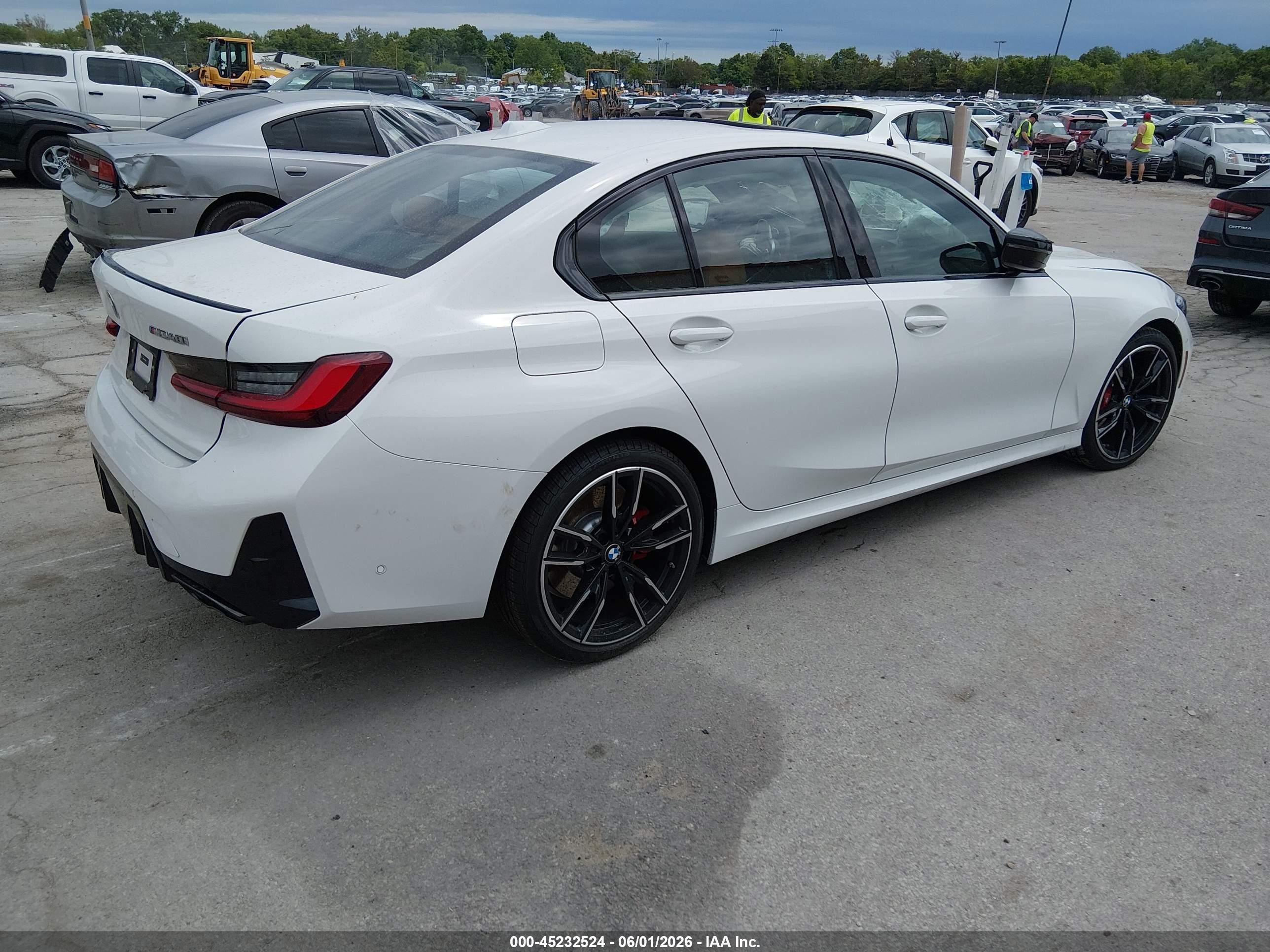 2026 BMW 3er VIN 3MW69FT07T8G35643 IAAI salvage auction — Front End, Salvage (Illinois), sold $27,350 on 2026-08-17 (photo 4)