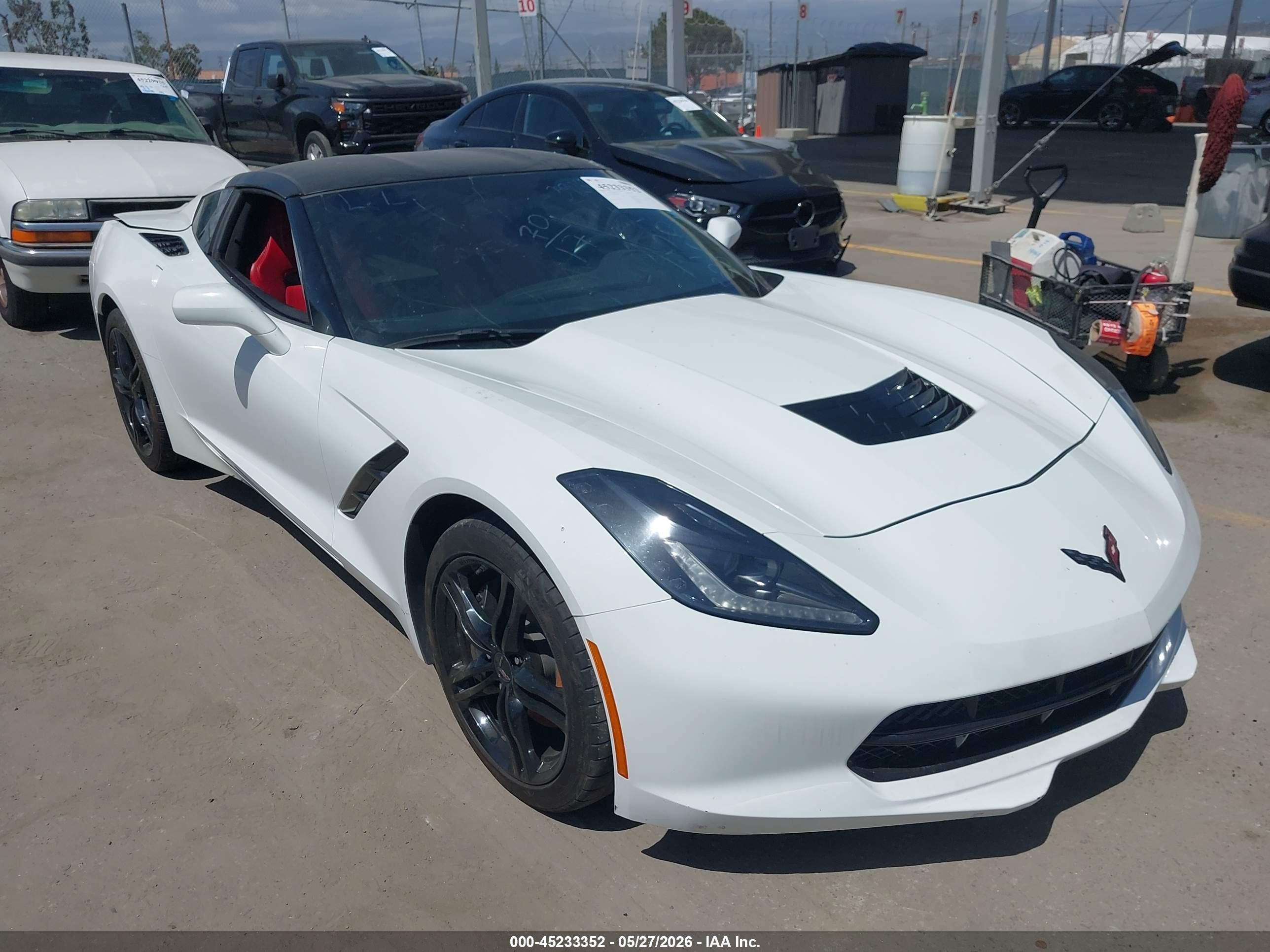 2017 Chevrolet Corvette Stingray VIN 1G1YB2D78H5101780 — IAAI salvage auction photo