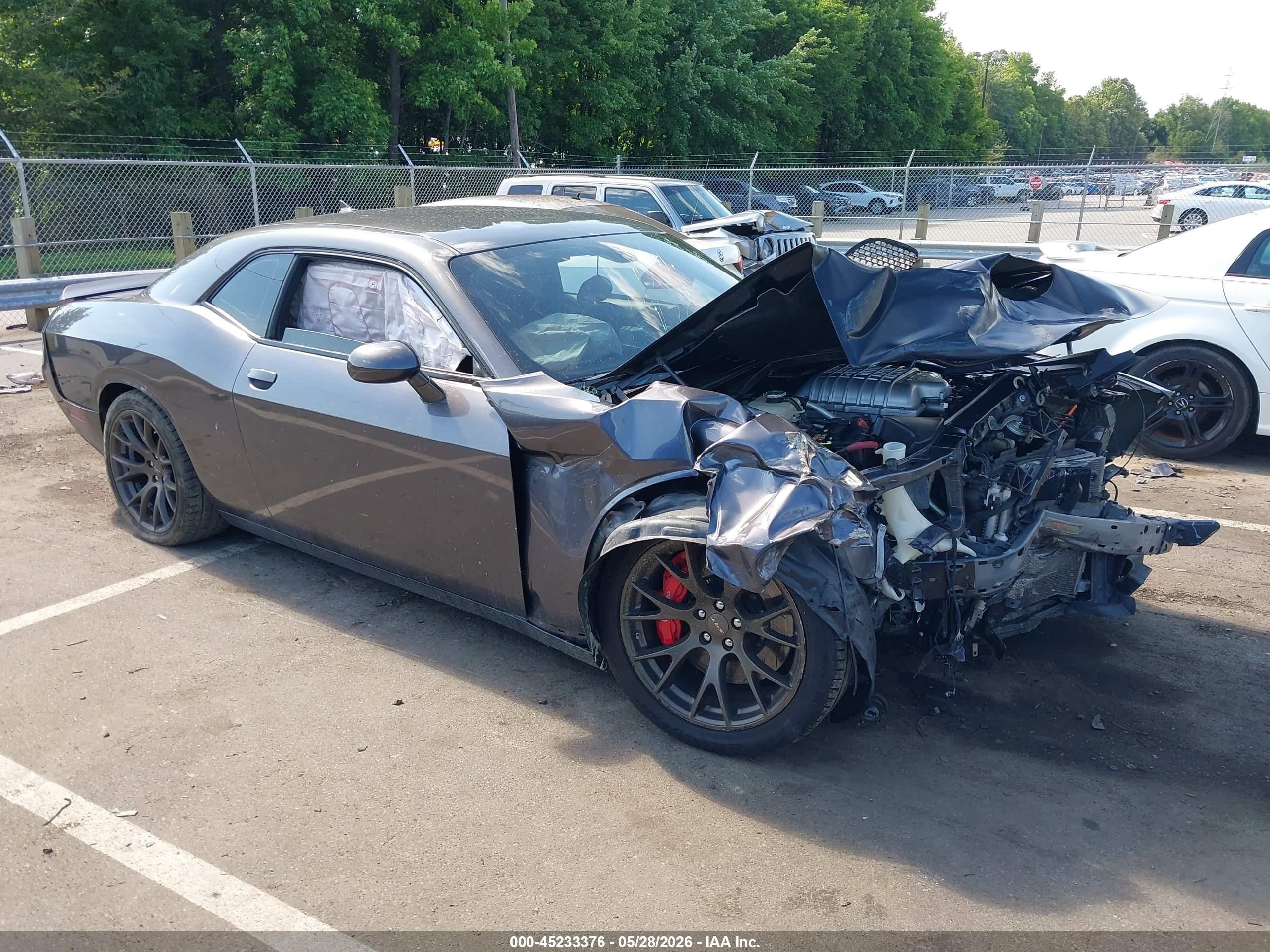 2016 Dodge Challenger VIN 2C3CDZC99GH308407 — IAAI salvage auction photo