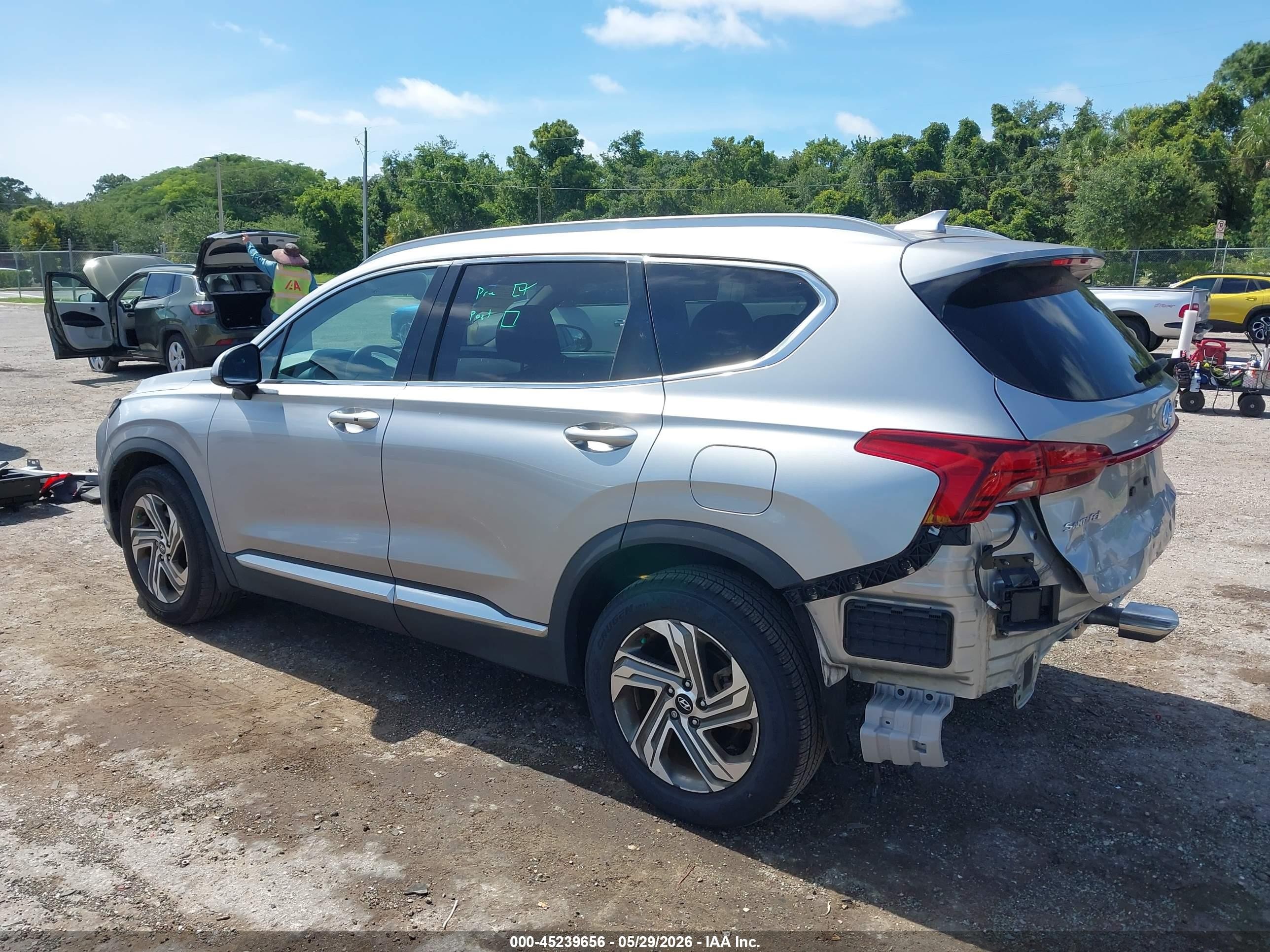 2021 Hyundai Santa Fe VIN 5NMS24AJ5MH343121 IAAI salvage auction — Rear End, Rebuildable (Florida), sold $6,800 on 2026-07-06 (photo 3)