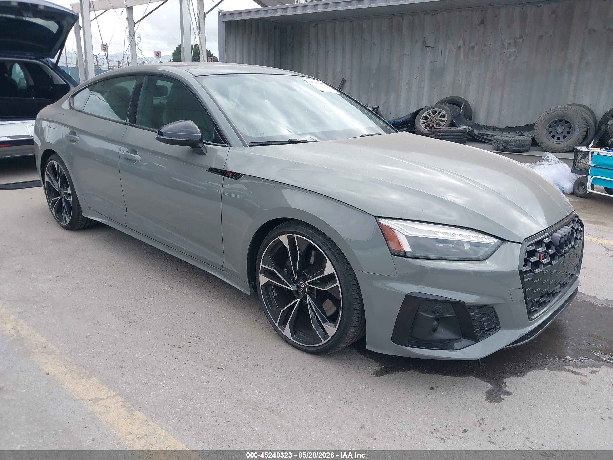 2022 Audi S5 Sportback VIN WAUC4CF5XNA040560 — IAAI salvage auction photo
