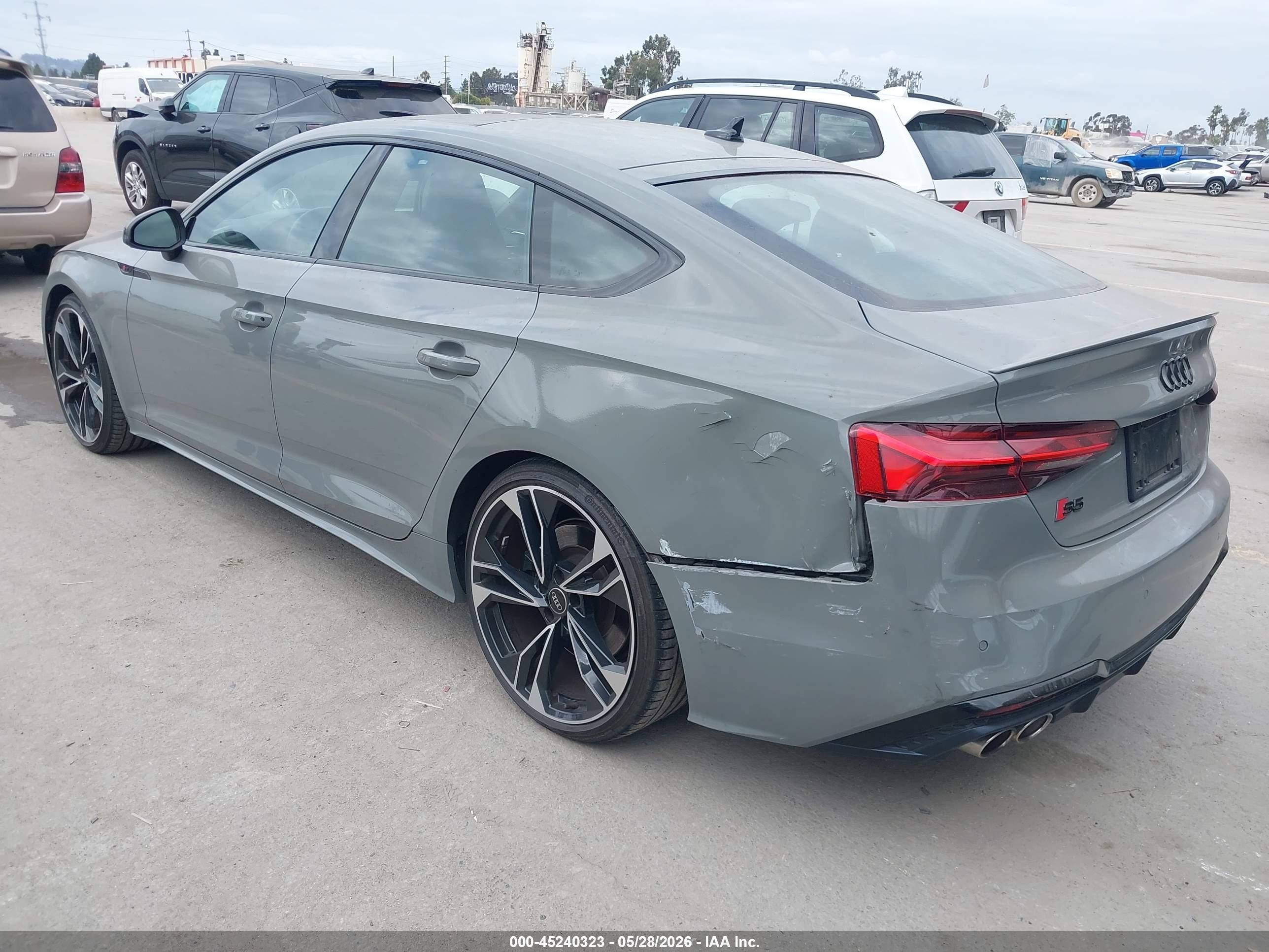 2022 Audi S5 VIN WAUC4CF5XNA040560 IAAI salvage auction — Rear End, Salvage (California), sold $17,600 on 2026-08-15 (photo 3)