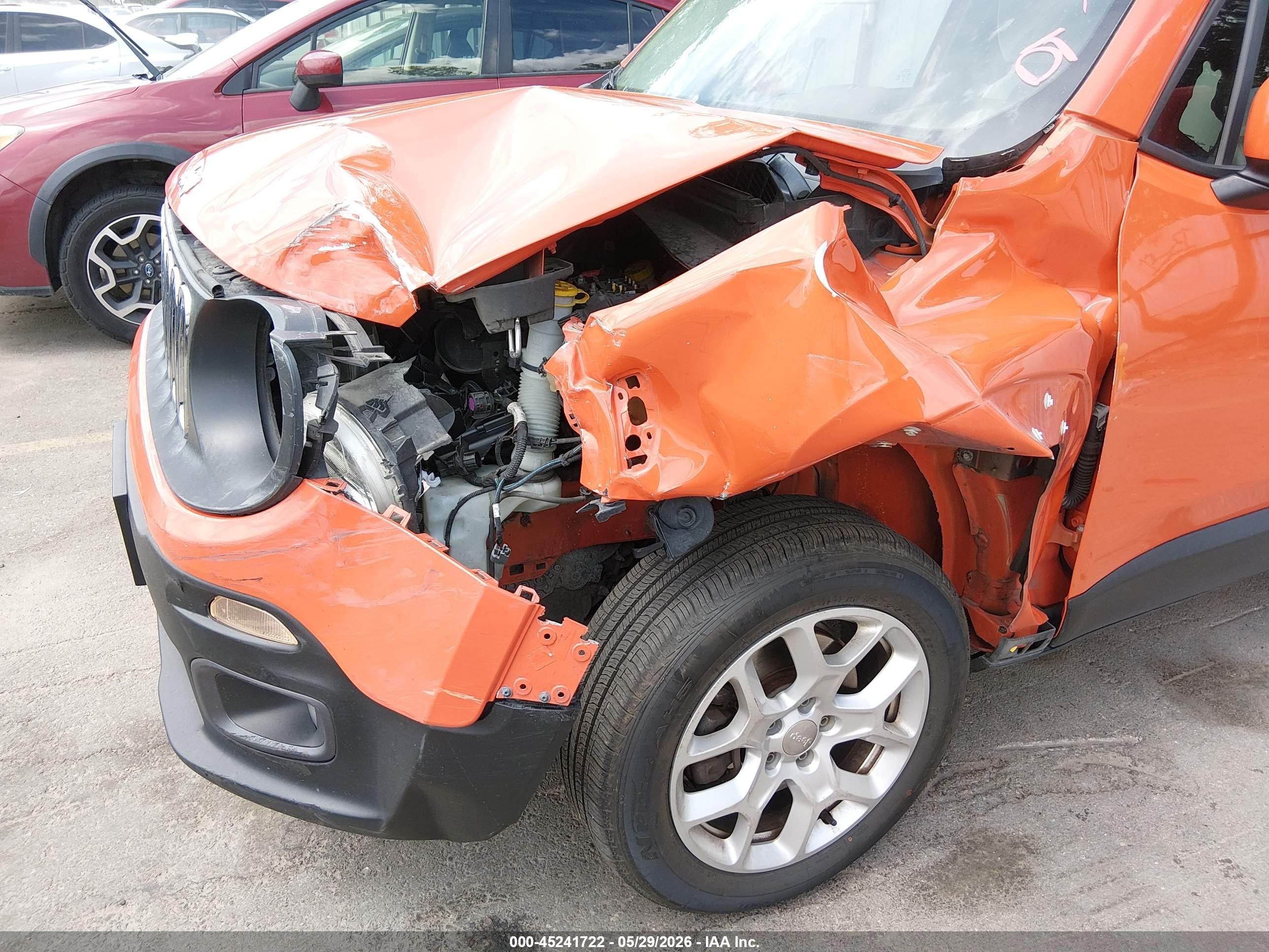 2015 Jeep Renegade VIN ZACCJBBT6FPB79208 IAAI salvage auction — Front End, Salvage (Utah), sold $2,000 on 2026-07-08 (photo 6)