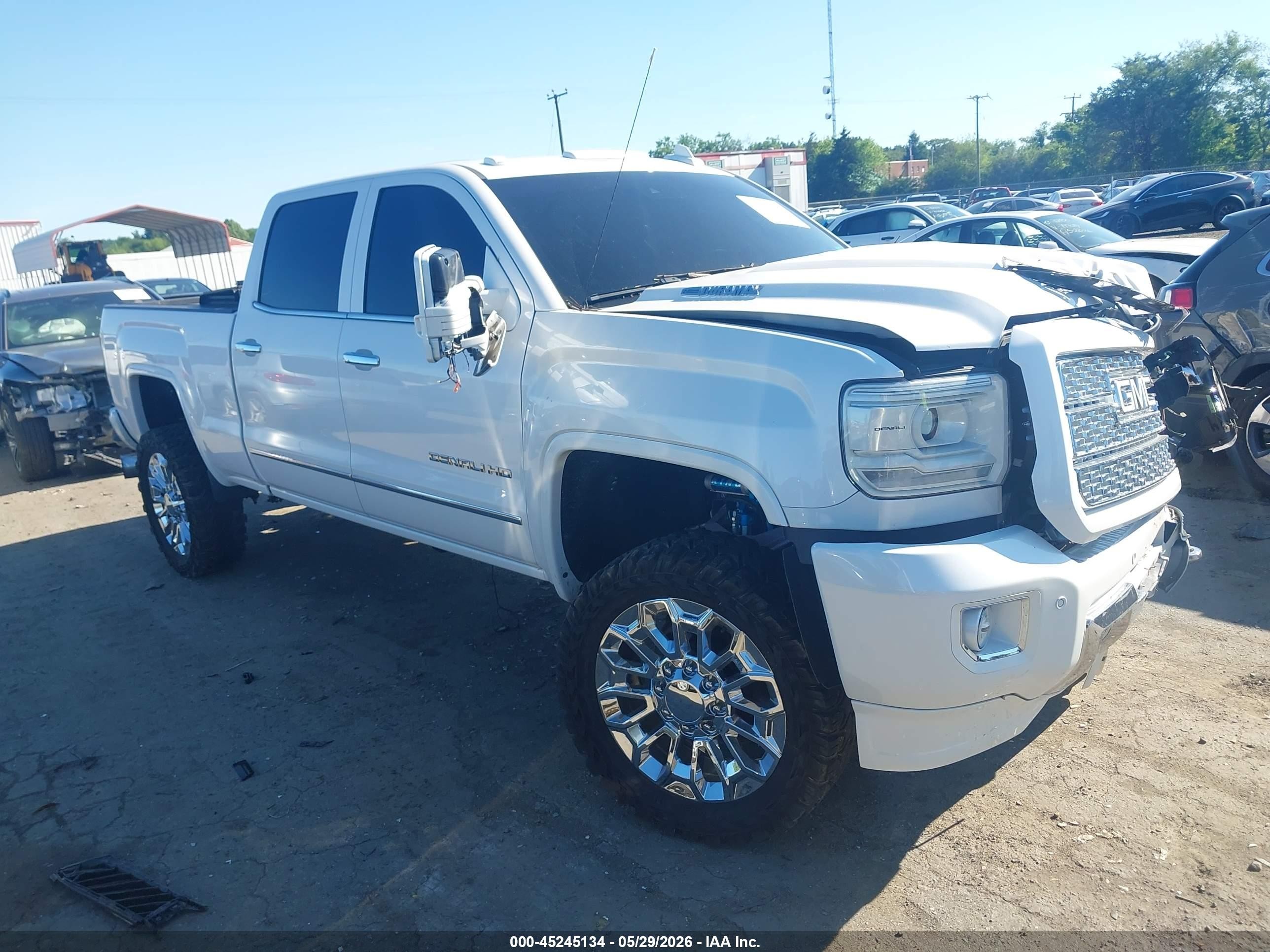 2019 GMC Sierra 3500 HD VIN 1GT42WEY3KF207382 — IAAI salvage auction photo