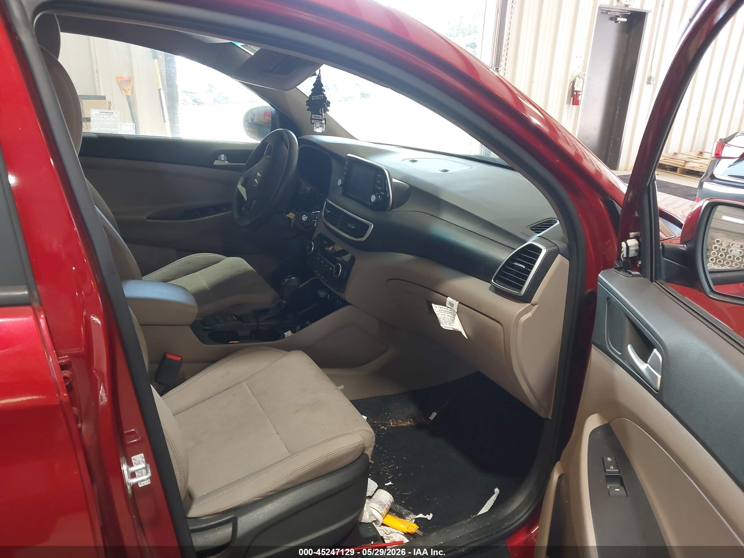 2021 Hyundai Tucson VIN KM8J23A4XMU403835 IAAI salvage auction — Front & Rear, Salvage (North Carolina), sold $2,450 on 2026-07-10 (photo 5)