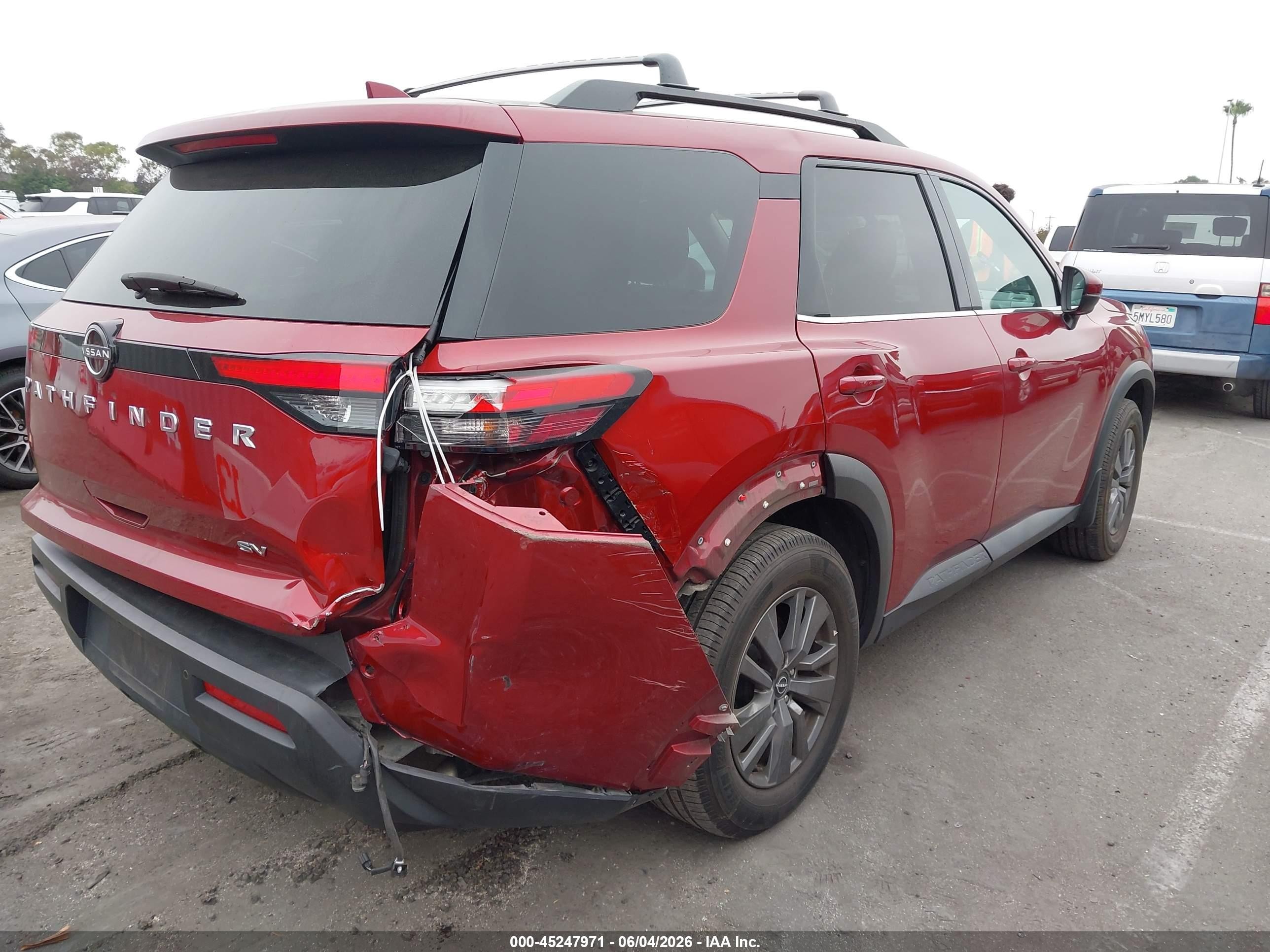 2022 Nissan Pathfinder VIN 5N1DR3BA2NC256009 IAAI salvage auction — Rear End, Salvage (California), sold $6,000 on 2026-07-09 (photo 4)