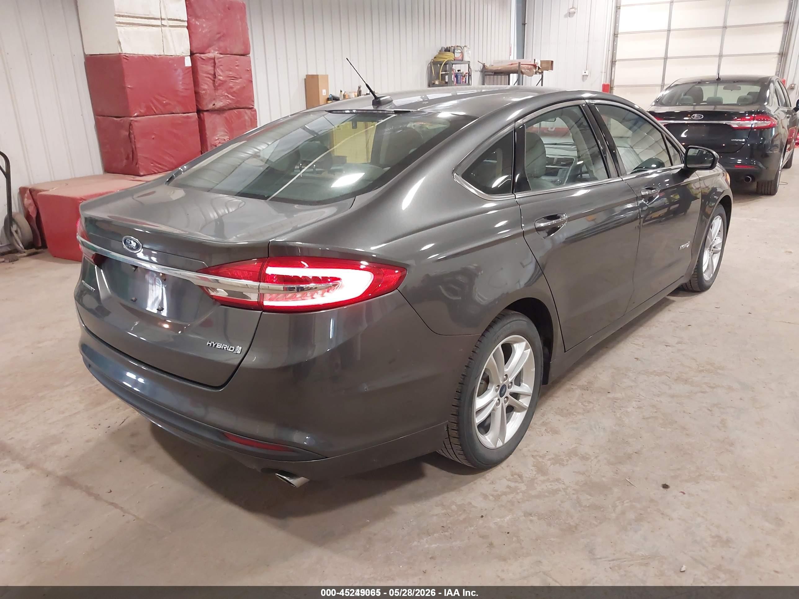 2018 Ford Fusion VIN 3FA6P0UUXJR122634 IAAI salvage auction — Normal Wear, SF97 (South Dakota), sold $3,575 on 2026-07-09 (photo 4)