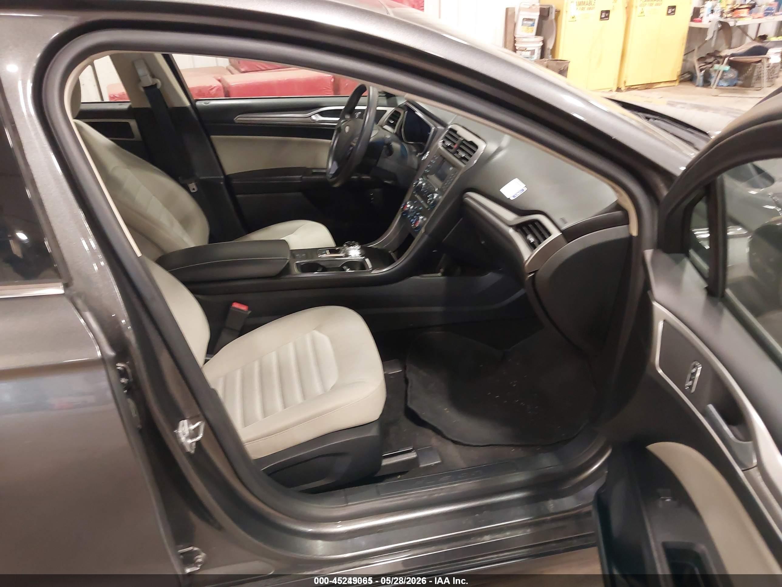 2018 Ford Fusion VIN 3FA6P0UUXJR122634 IAAI salvage auction — Normal Wear, SF97 (South Dakota), sold $3,575 on 2026-07-09 (photo 5)
