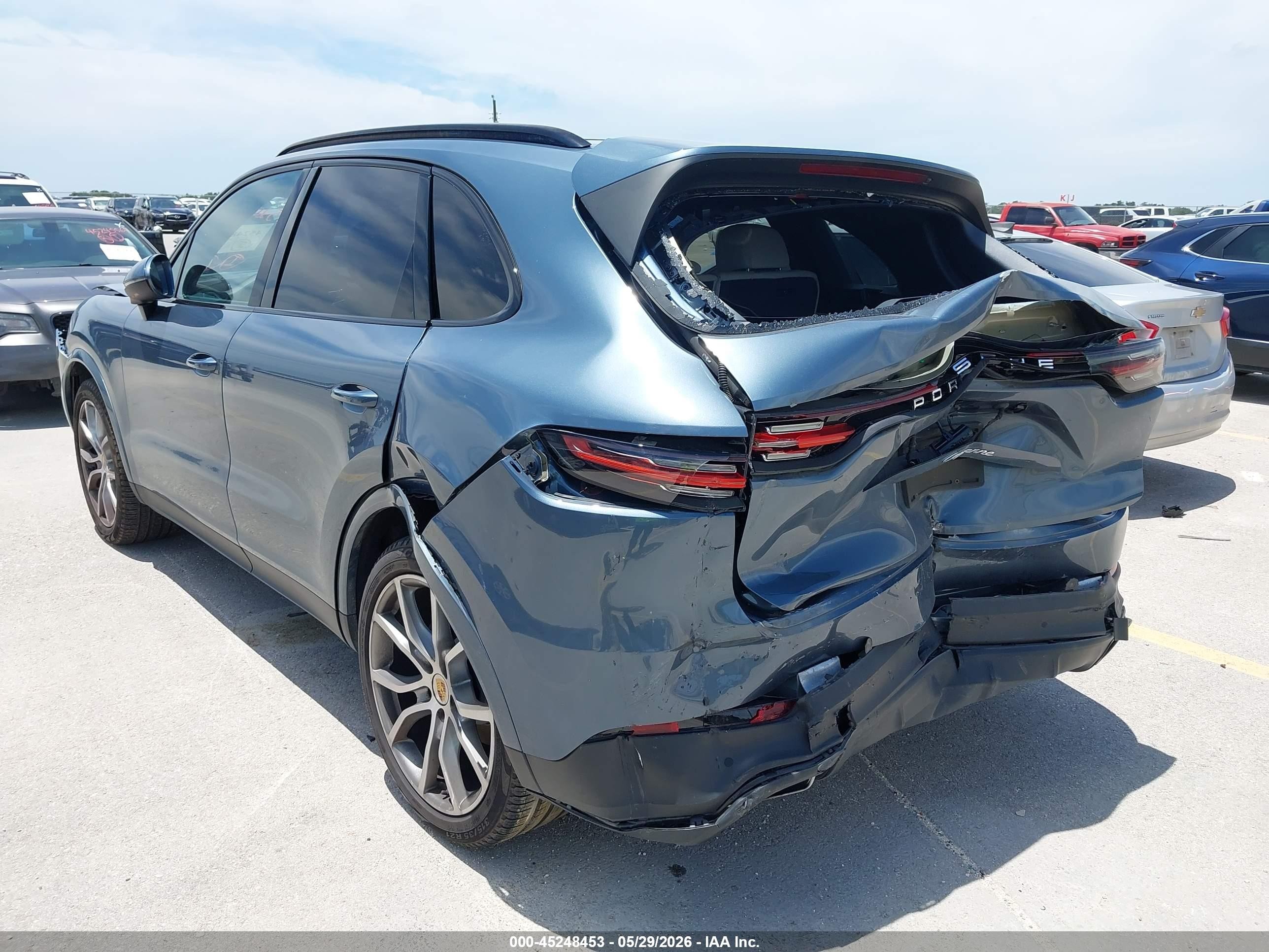 2020 Porsche Cayenne VIN WP1AA2AY9LDA06683 IAAI salvage auction — Front & Rear, Original (Texas), sold $10,000 on 2026-09-06 (photo 3)