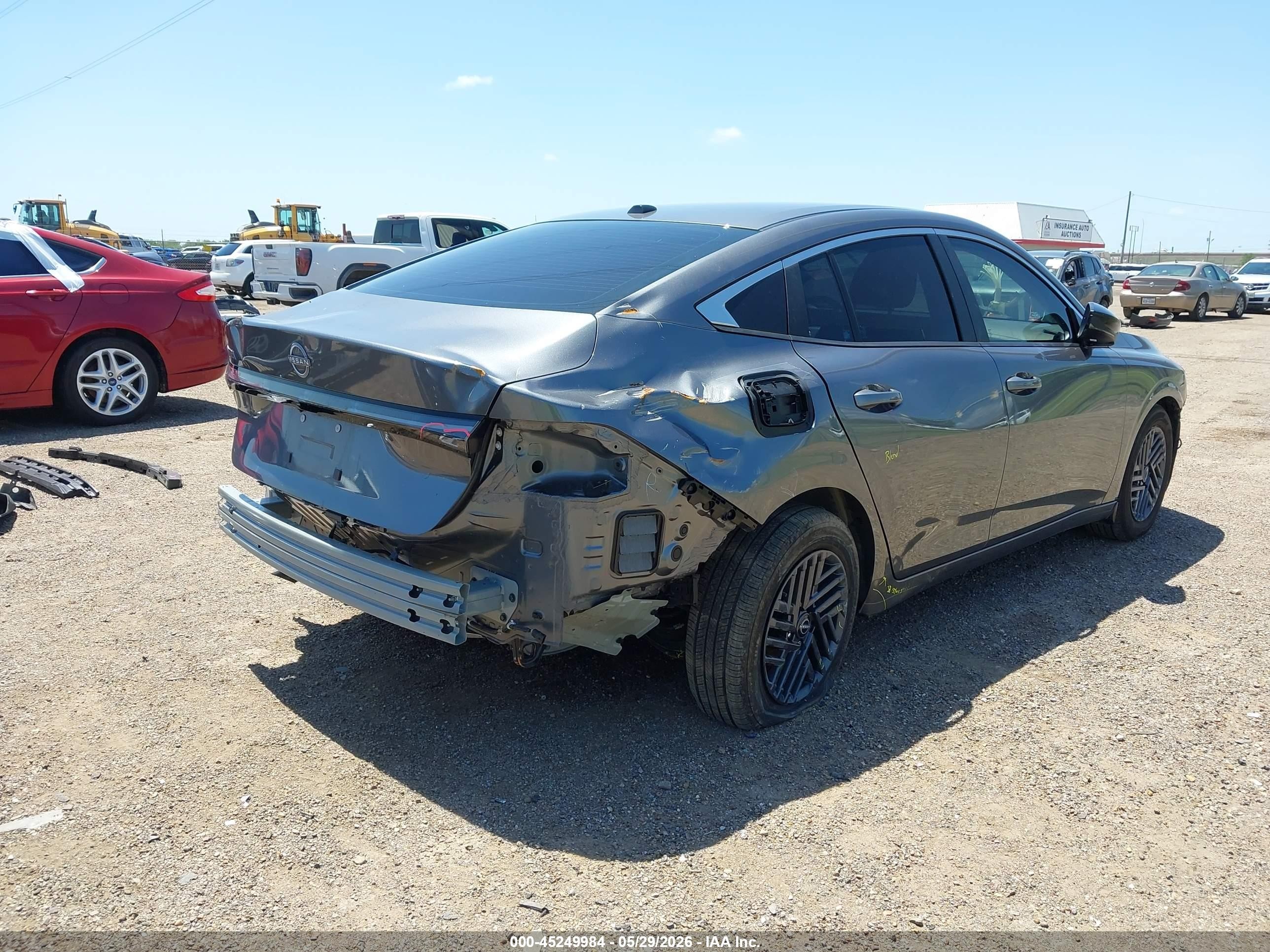 2026 Nissan Sentra VIN 3N1AB9CV4TY267326 IAAI salvage auction — Front & Rear, Original (Texas), sold $5,700 on 2026-09-11 (photo 4)