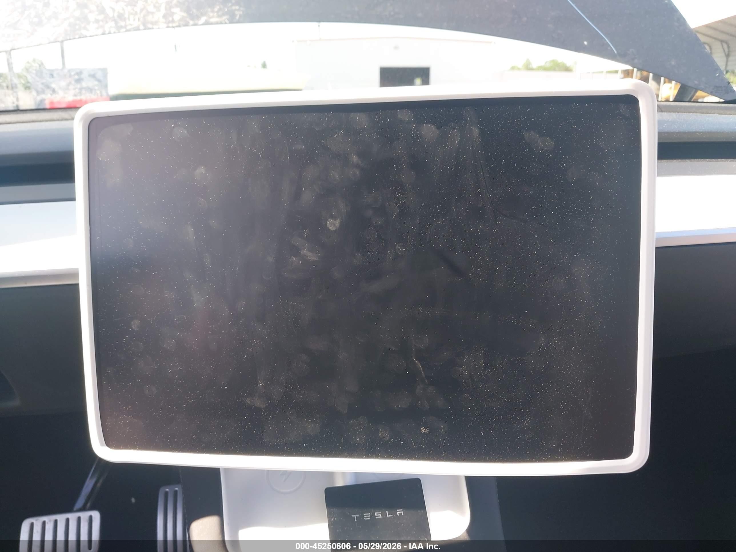2021 Tesla Model y VIN 5YJYGDEF7MF302511 IAAI salvage auction — Unknown, Salvage (Virginia), sold $8,200 on 2026-09-03 (photo 7)
