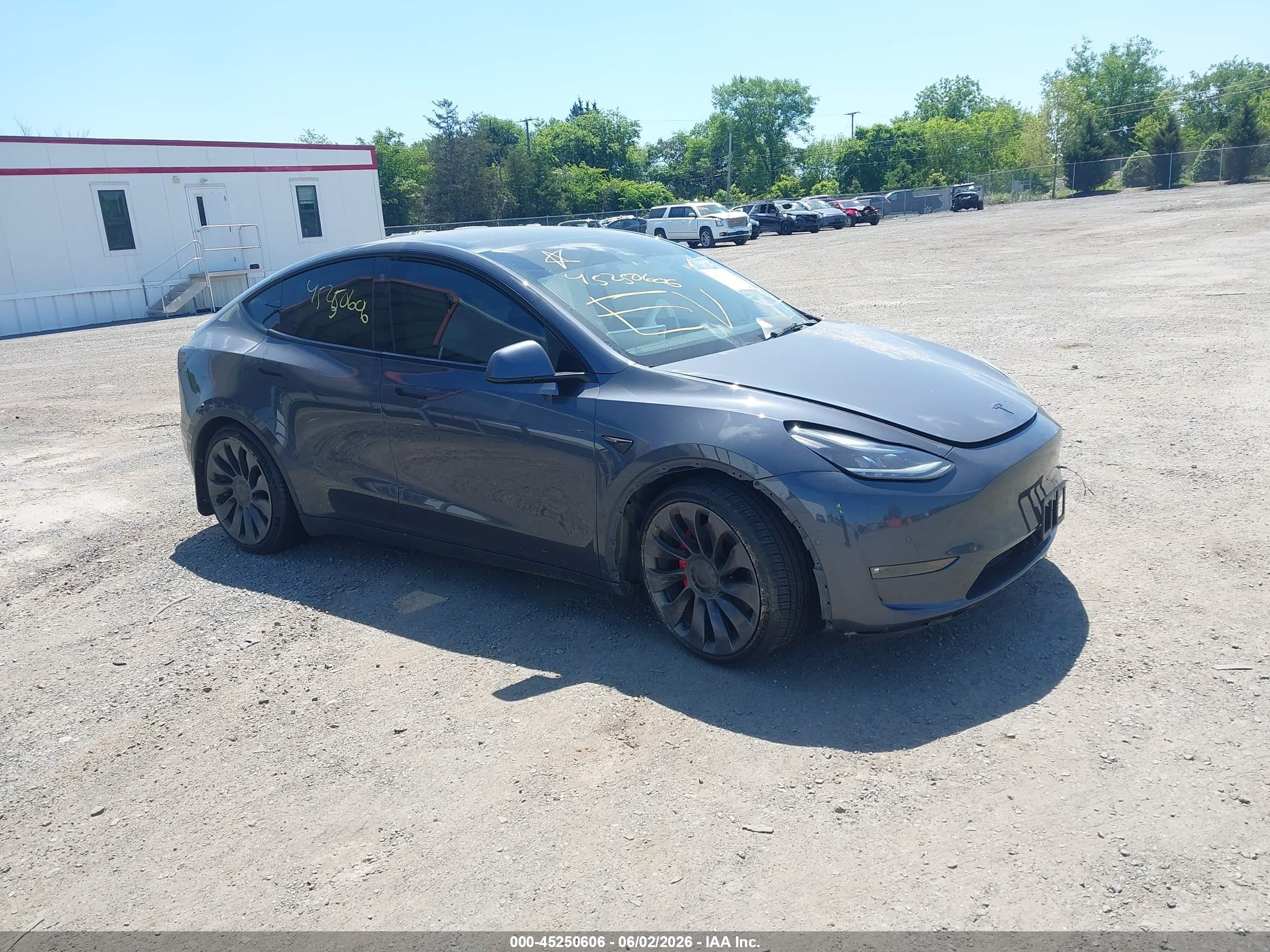 2021 Tesla Model y VIN 5YJYGDEF7MF302511 IAAI salvage auction — Unknown, Salvage (Virginia), sold $8,200 on 2026-09-03 (photo 1)