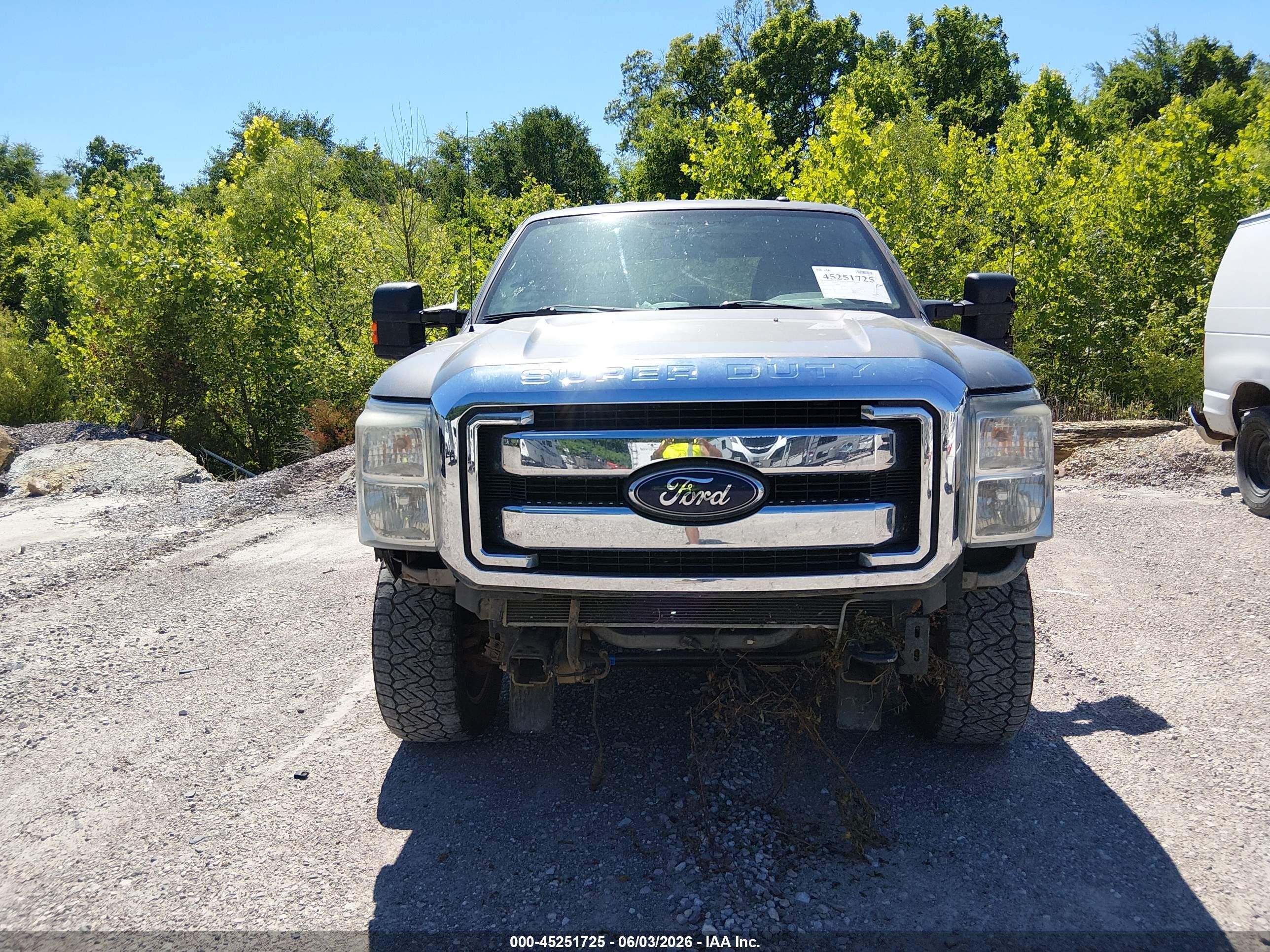 2012 Ford F-250 VIN 1FT7W2BT4CEB02747 IAAI salvage auction — Front End, Salvage (Tennessee), sold $4,000 on 2026-07-11 (photo 6)