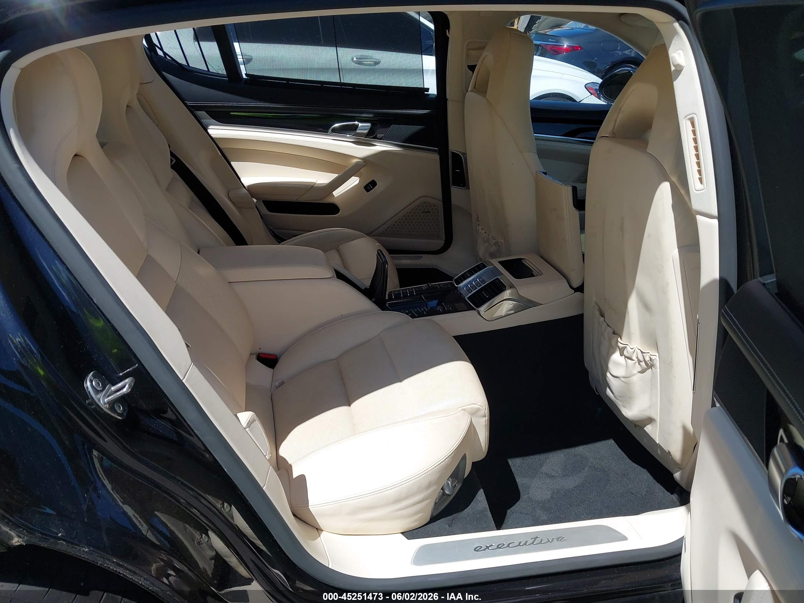 2014 Porsche Panamera VIN WP0BB2A79EL063548 IAAI salvage auction — Water/Flood, Mv-907A (New York), sold $3,975 on 2026-06-30 (photo 8)