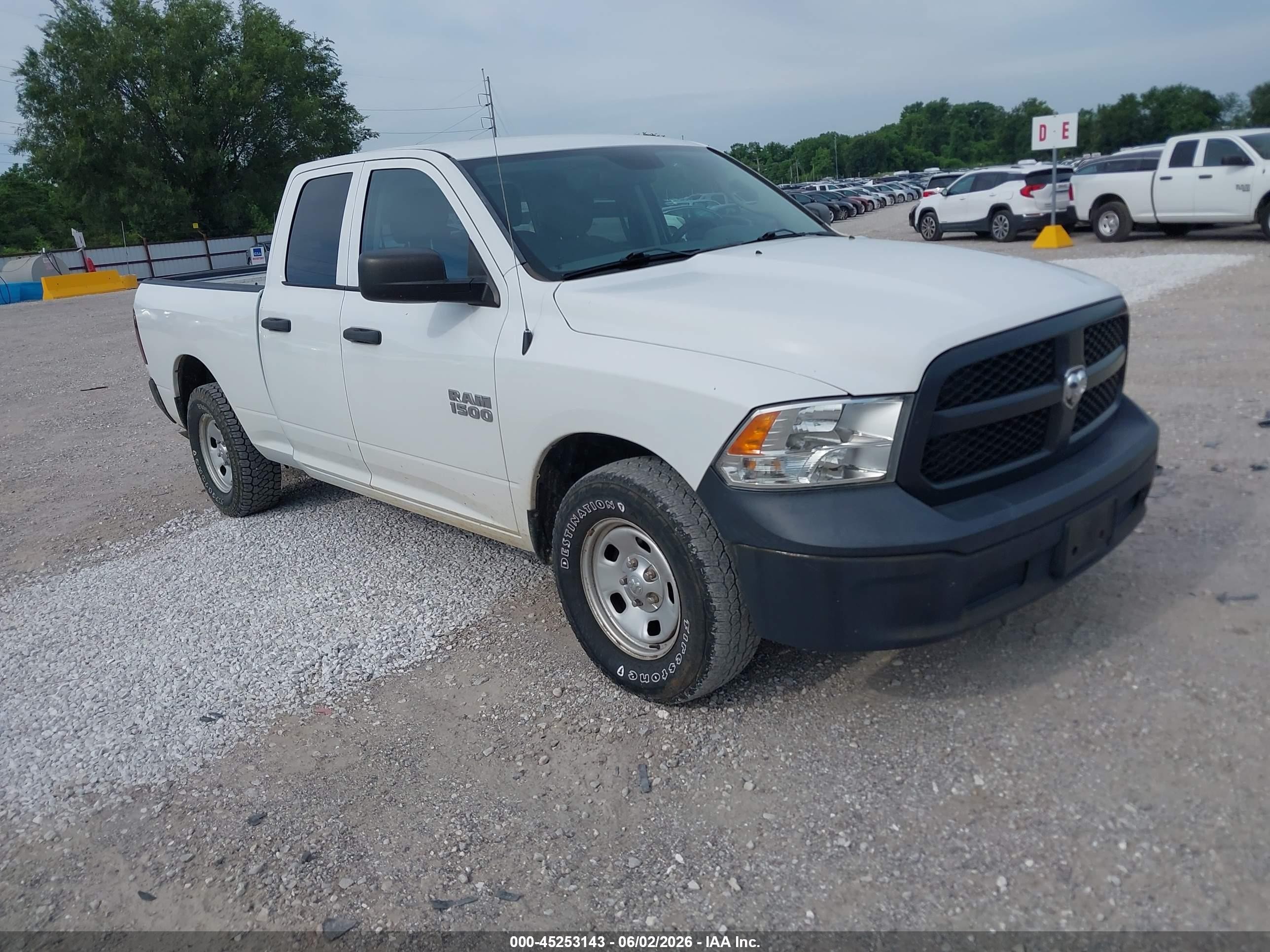 2016 Ram 1500 VIN 1C6RR6FG1GS375552 IAAI salvage auction — Normal Wear, Sf97 (Missouri), sold $5,275 on 2026-07-09 (photo 1)