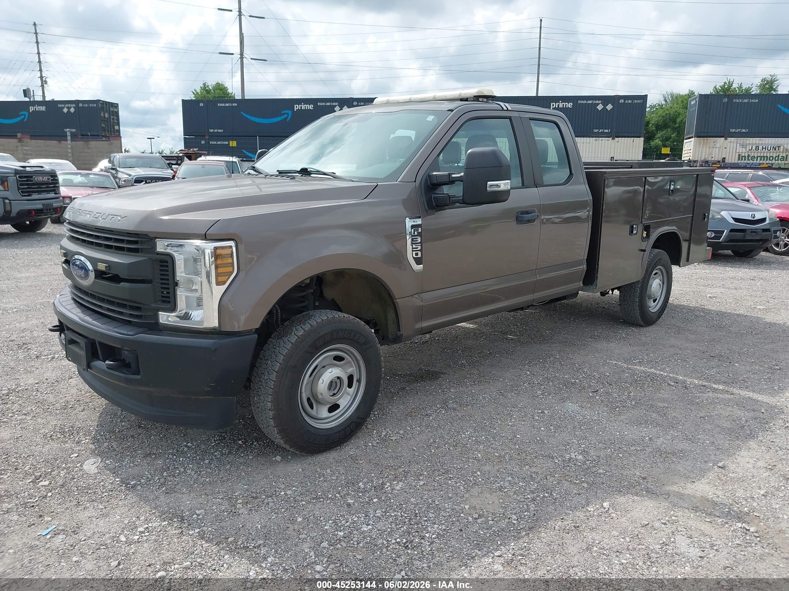 2019 Ford F-350 VIN 1FD8X3B64KEF60803 IAAI salvage auction — Unknown, Sf97 (Missouri), sold $23,625 on 2026-07-09 (photo 2)