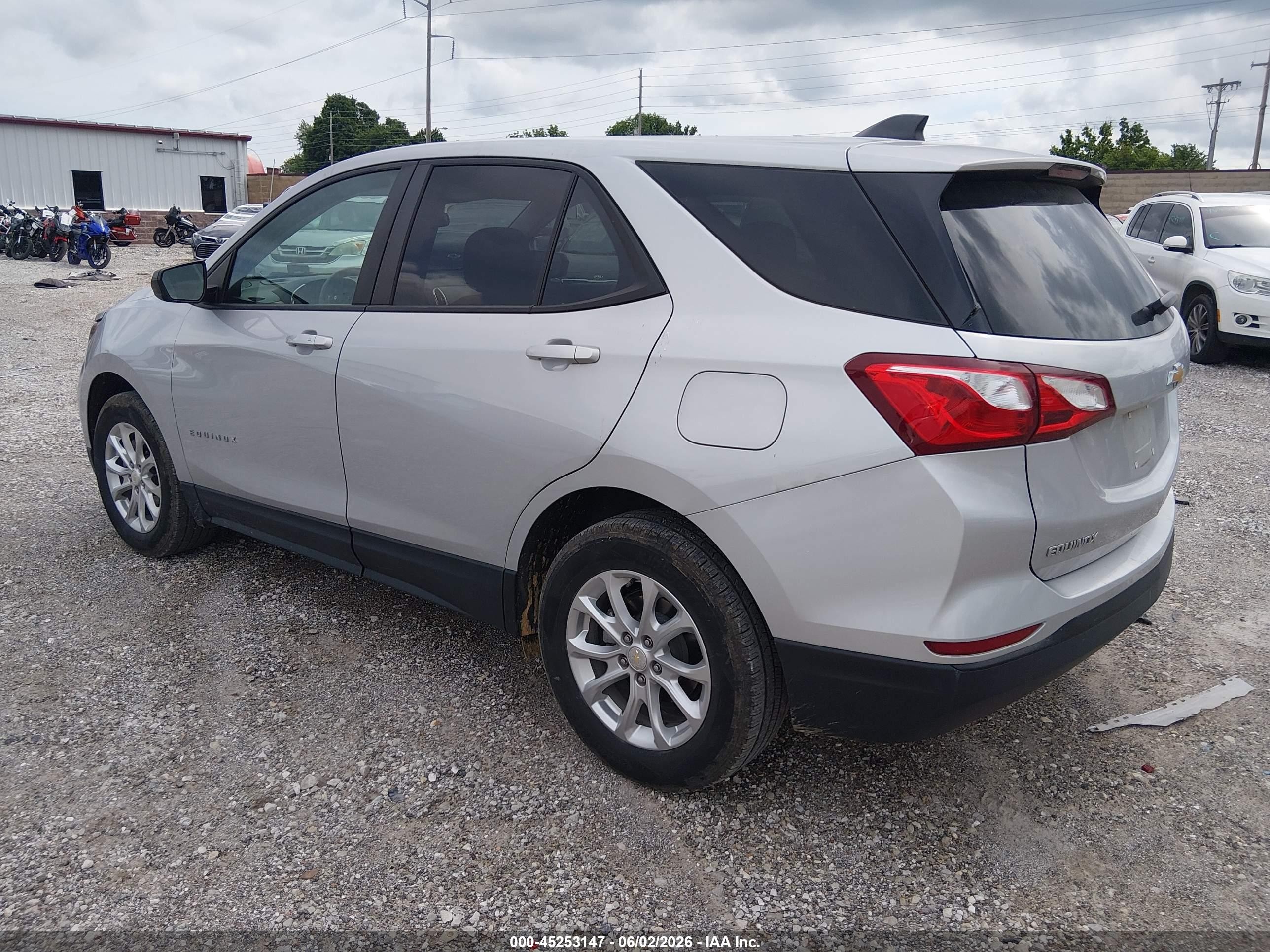 2021 Chevrolet Equinox VIN 2GNAXSEV2M6161115 IAAI salvage auction — Normal Wear, Sf97 (Missouri), sold $7,375 on 2026-07-09 (photo 3)