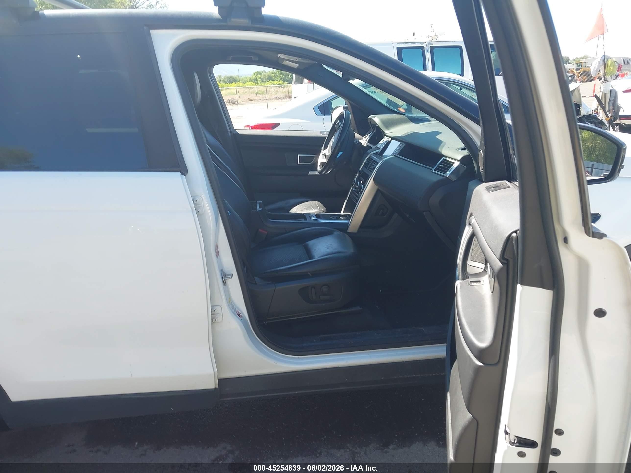 2016 Land Rover Discovery Sport VIN SALCP2BGXGH625248 IAAI salvage auction — Suspension, Salvage (Utah), sold $1,675 on 2026-07-09 (photo 5)