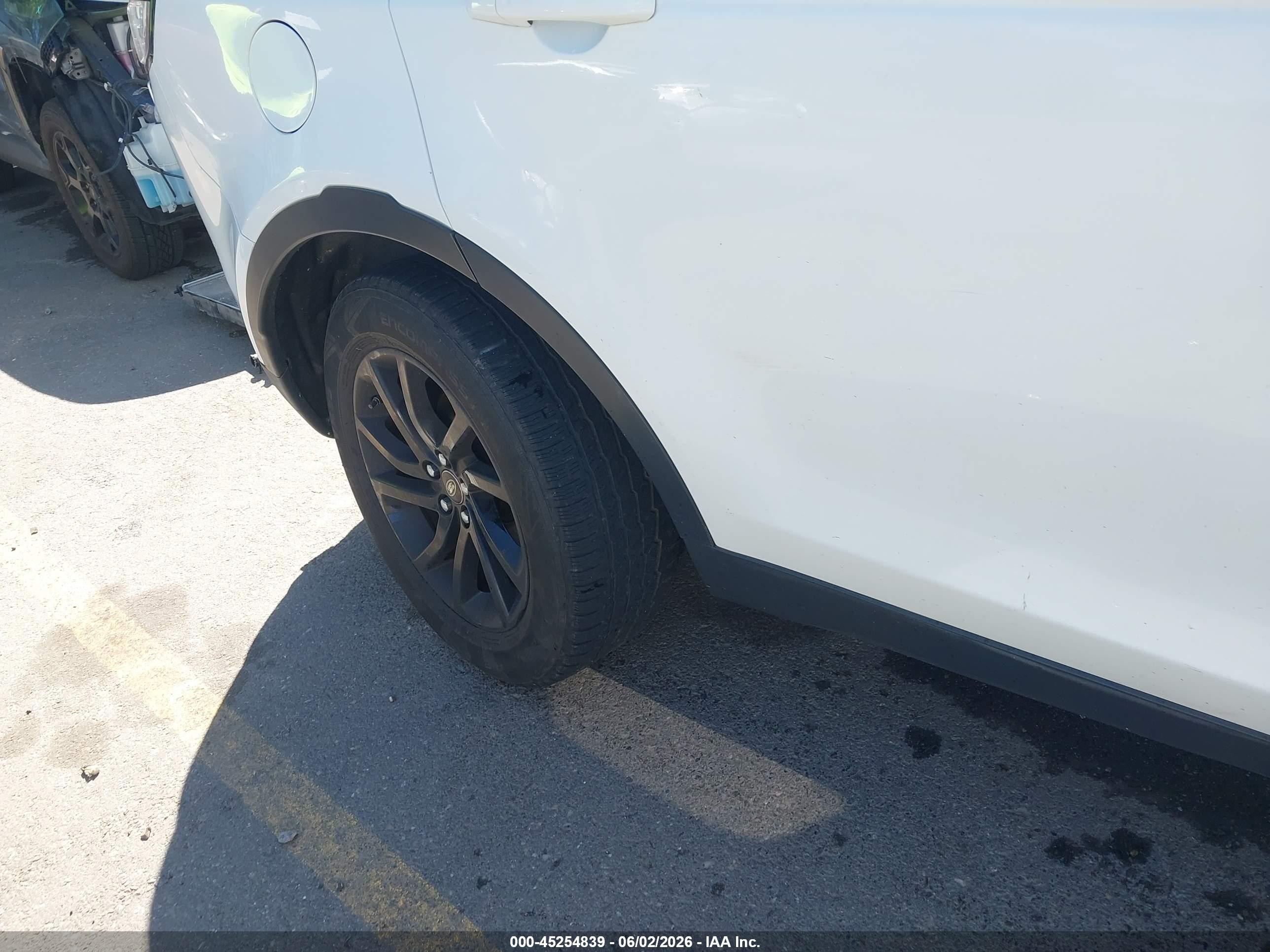 2016 Land Rover Discovery Sport VIN SALCP2BGXGH625248 IAAI salvage auction — Suspension, Salvage (Utah), sold $1,675 on 2026-07-09 (photo 6)
