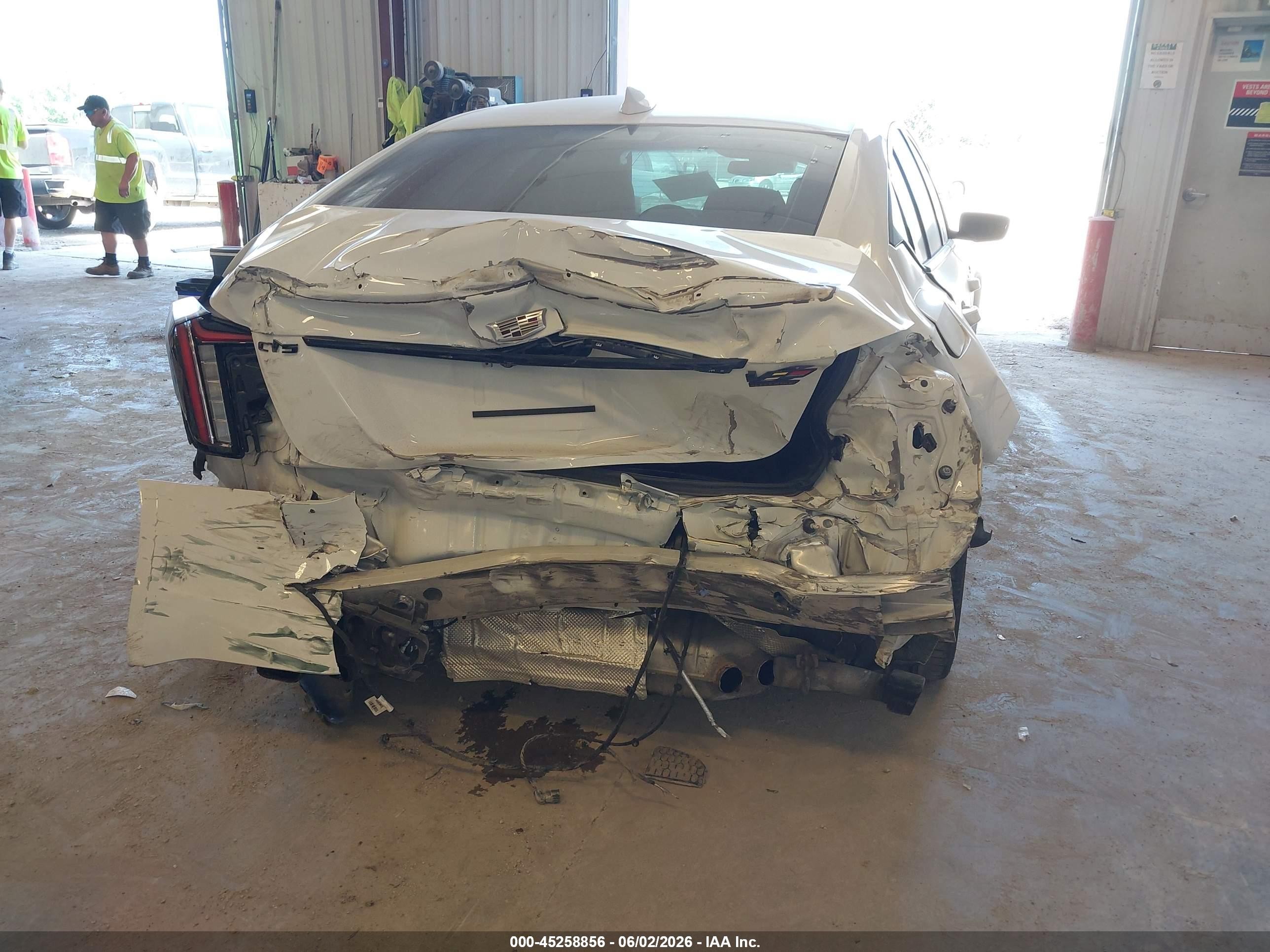 2022 Cadillac Ct5-v VIN 1G6D35R63N0810486 IAAI salvage auction — Rear End, Salvage (Michigan), sold $27,175 on 2026-08-03 (photo 6)
