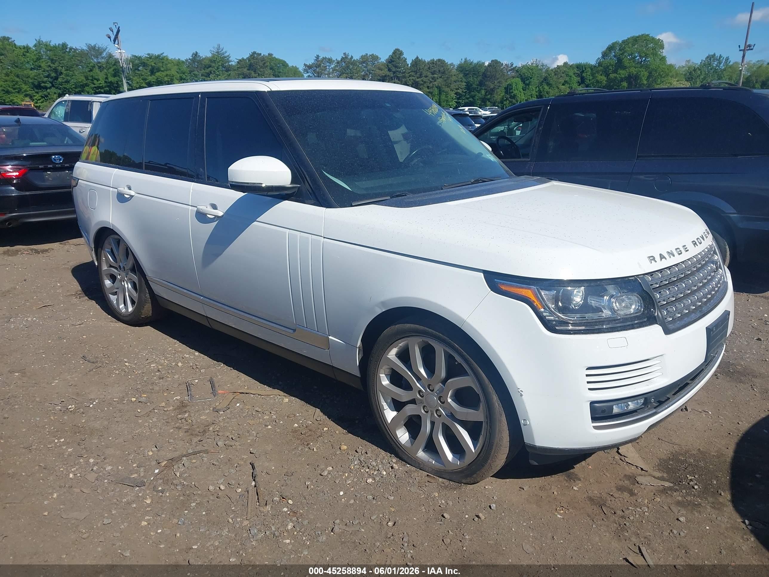2015 Land Rover Range Rover VIN SALGS2TF1FA218612 IAAI salvage auction — Normal Wear, Clear (New York), sold $1,600 on 2026-06-30 (photo 1)