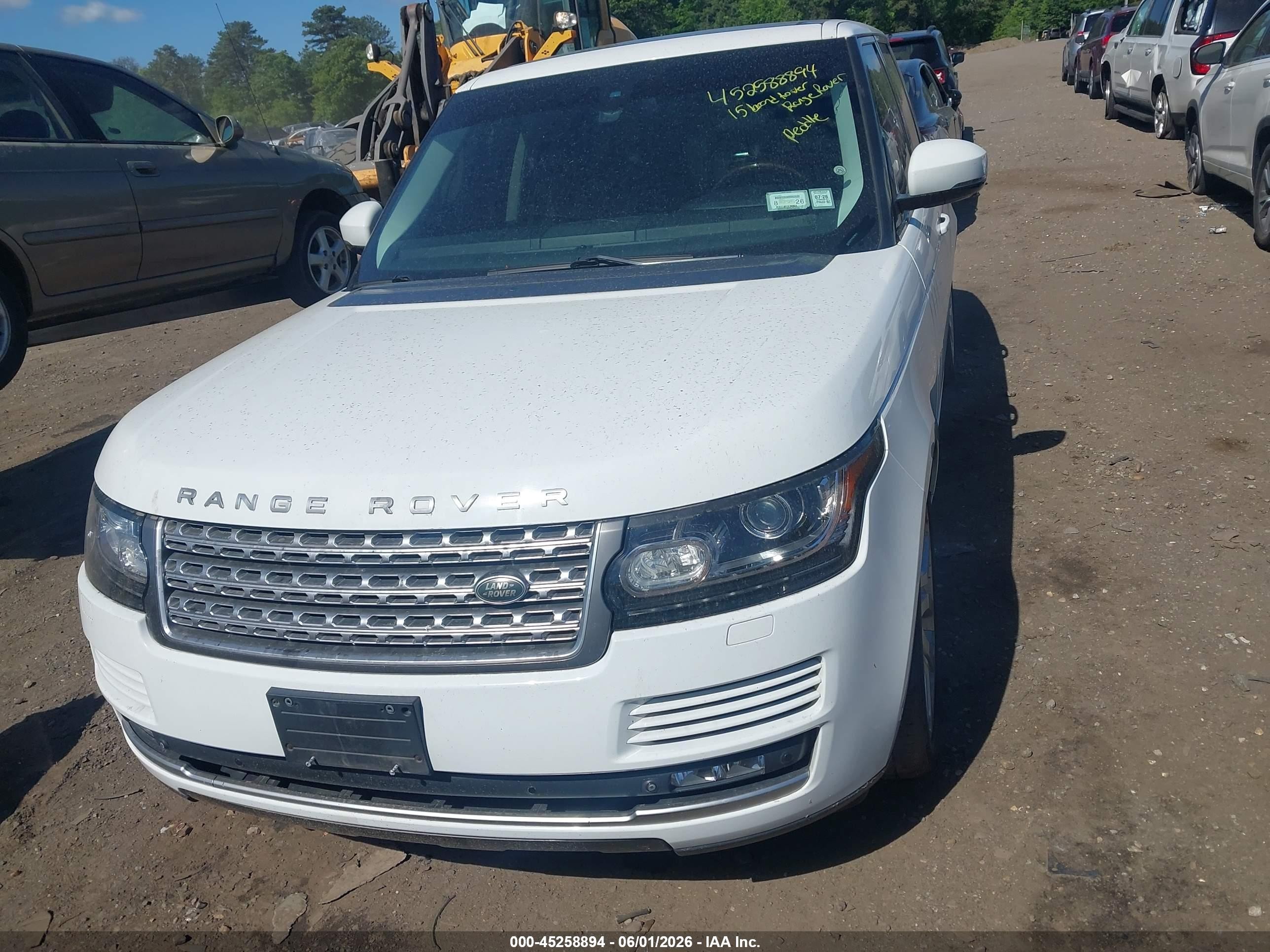 2015 Land Rover Range Rover VIN SALGS2TF1FA218612 IAAI salvage auction — Normal Wear, Clear (New York), sold $1,600 on 2026-06-30 (photo 6)