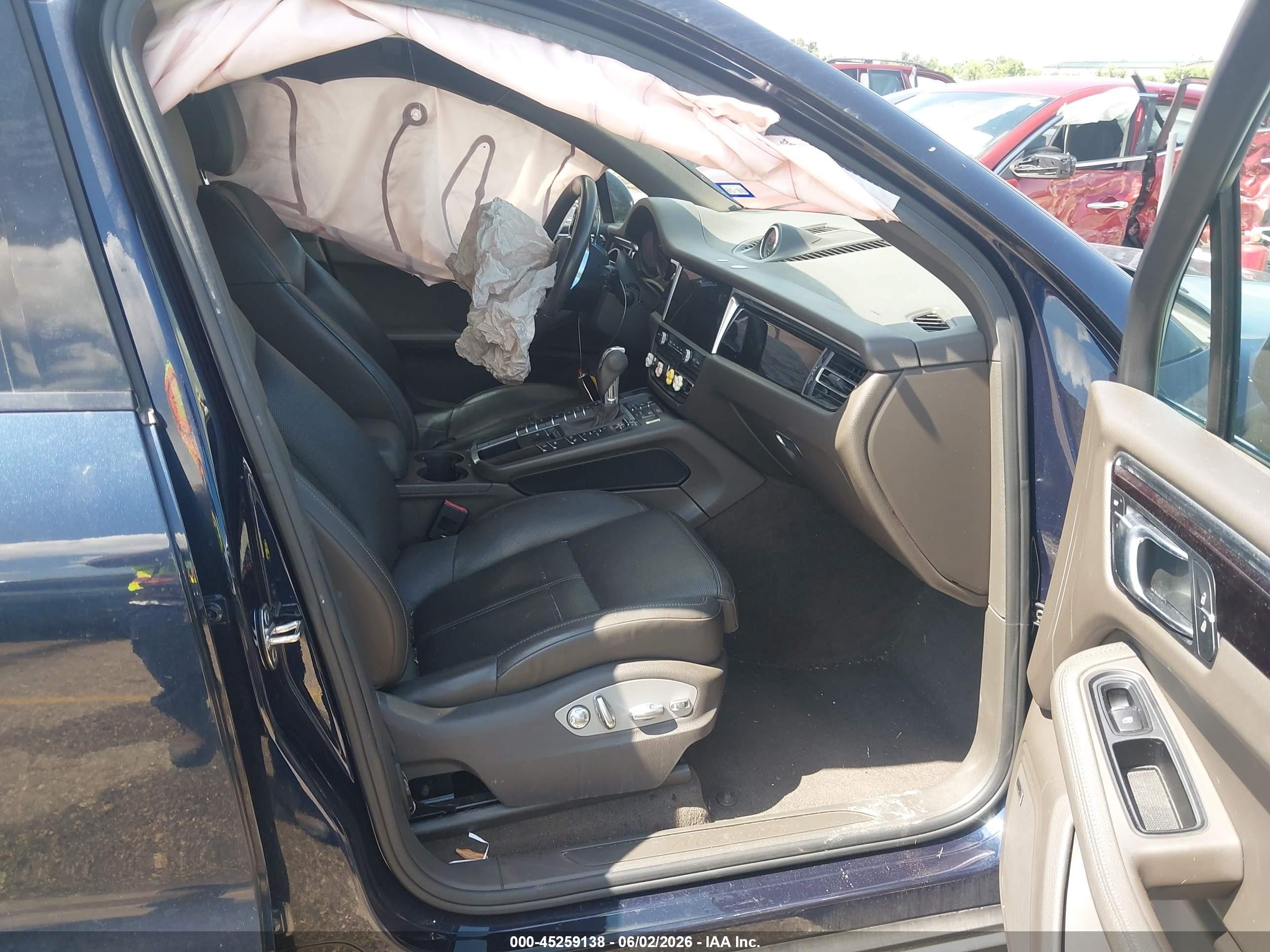 2020 Porsche Macan VIN WP1AA2A58LLB06186 IAAI salvage auction — Front End, Salvage (Texas), sold $11,600 on 2026-07-01 (photo 5)