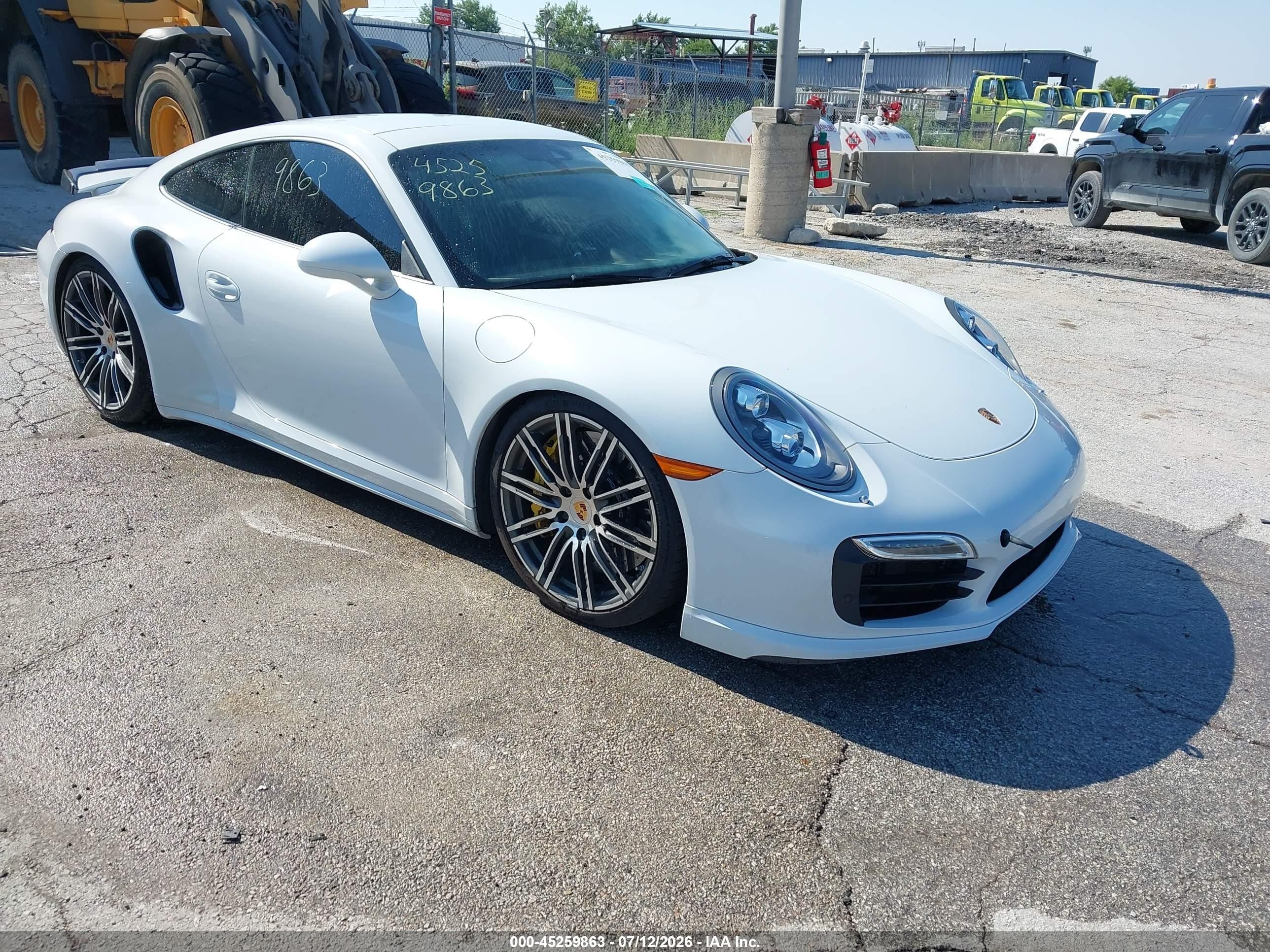 2015 Porsche 911 VIN WP0AD2A92FS160251 IAAI salvage auction — Undercarriage, Salvage (Illinois), sold $69,900 on 2026-07-31 (photo 1)